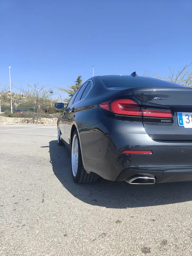 BMW 530 530e xDrive - 1