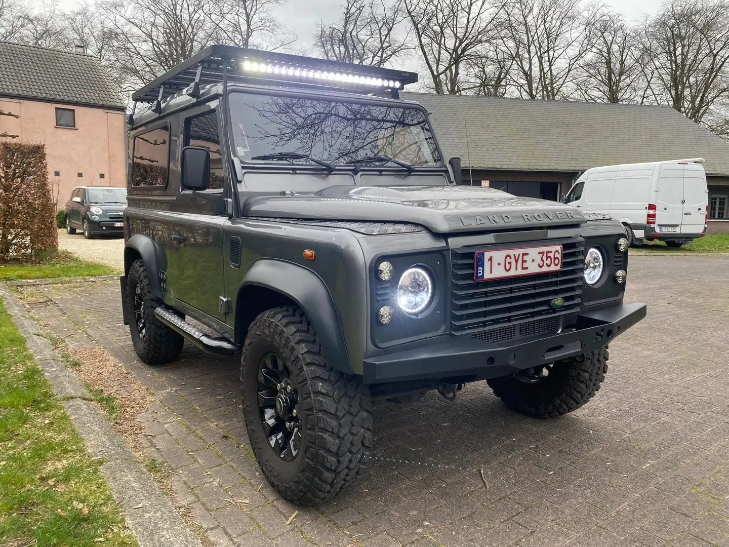 Land Rover Defender Land Rover Defender 90 TD 4 / LOW KM / BTW aftrek siva - 1