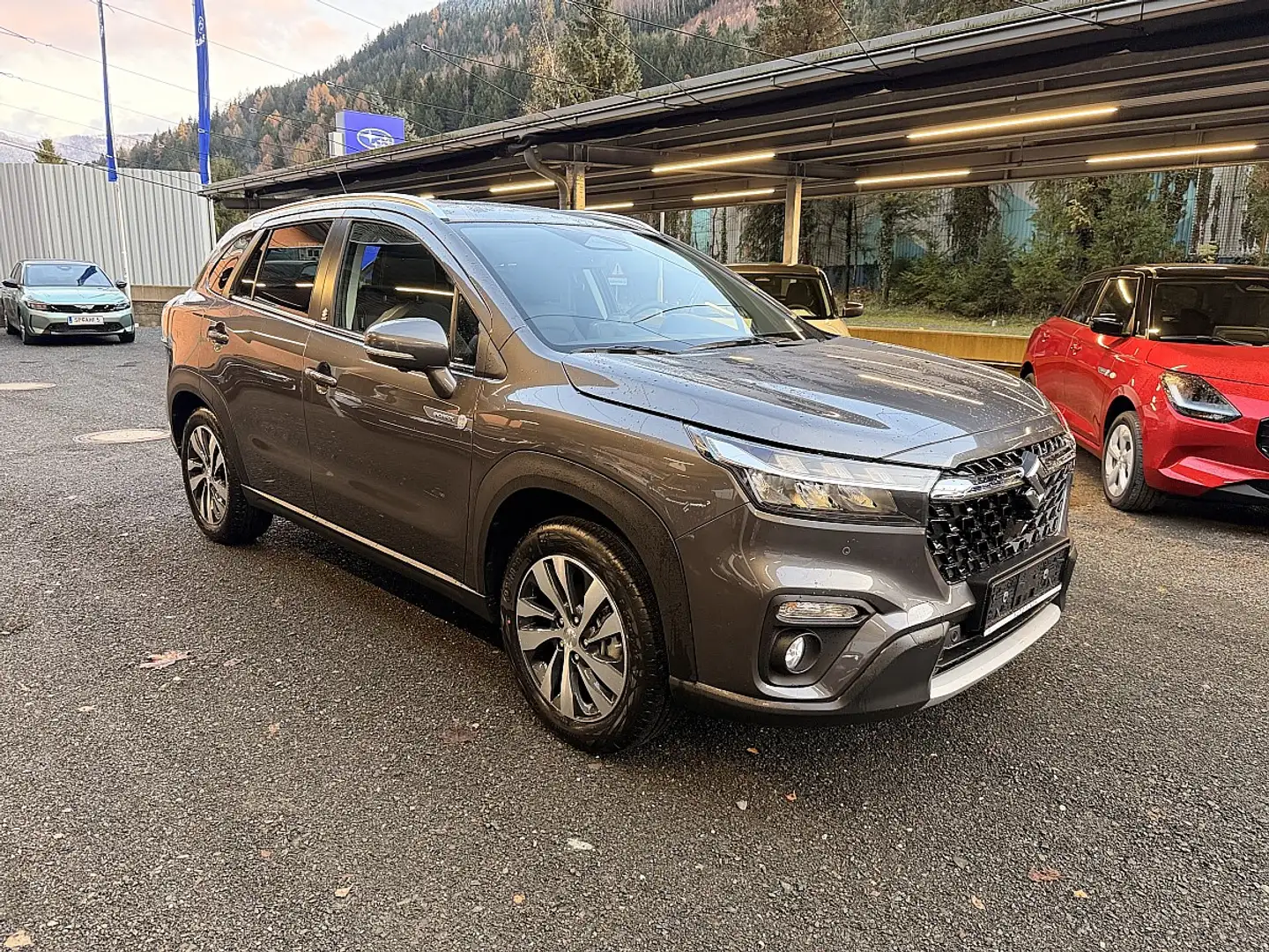 Suzuki S-Cross 1.4 DITC HYBRID ALLGRIP flash MY 25 Grau - 2