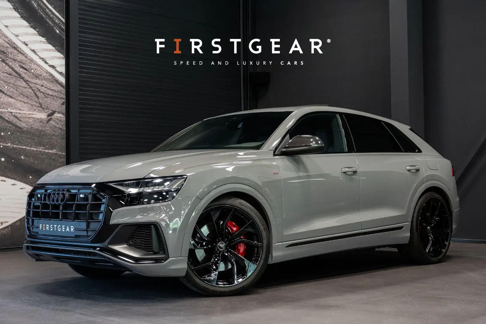 Audi Q8 55 TFSI e quattro Pro Line S *Competition Plus / B Grijs - 1