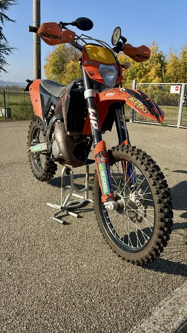 KTM 125 EXC Factory Oranžová - 1