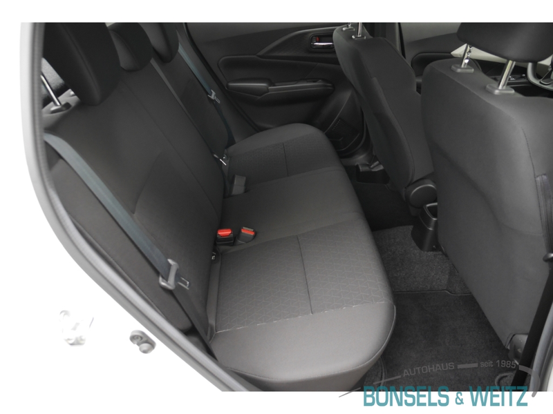 Suzuki Swift Club 1.2 Dualjet Hybrid Navi LED DAB Keyless Entry — photo 6