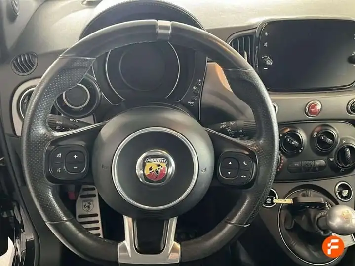 Abarth 500 2022, foto 12