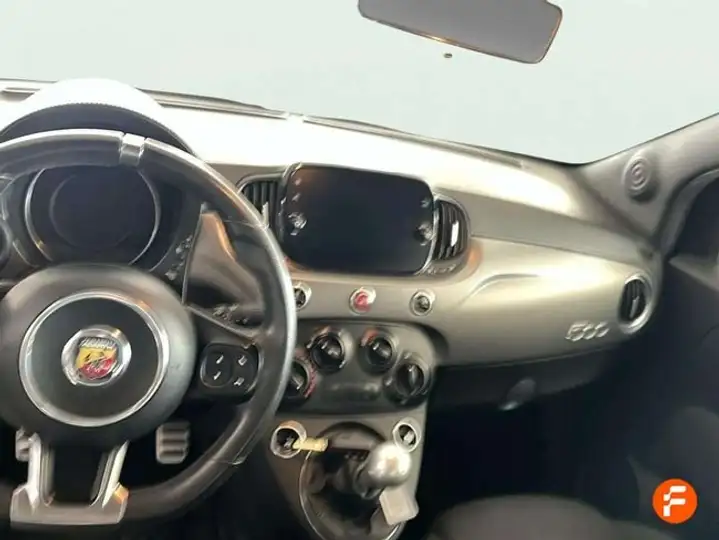 Abarth 500 2022, foto 11