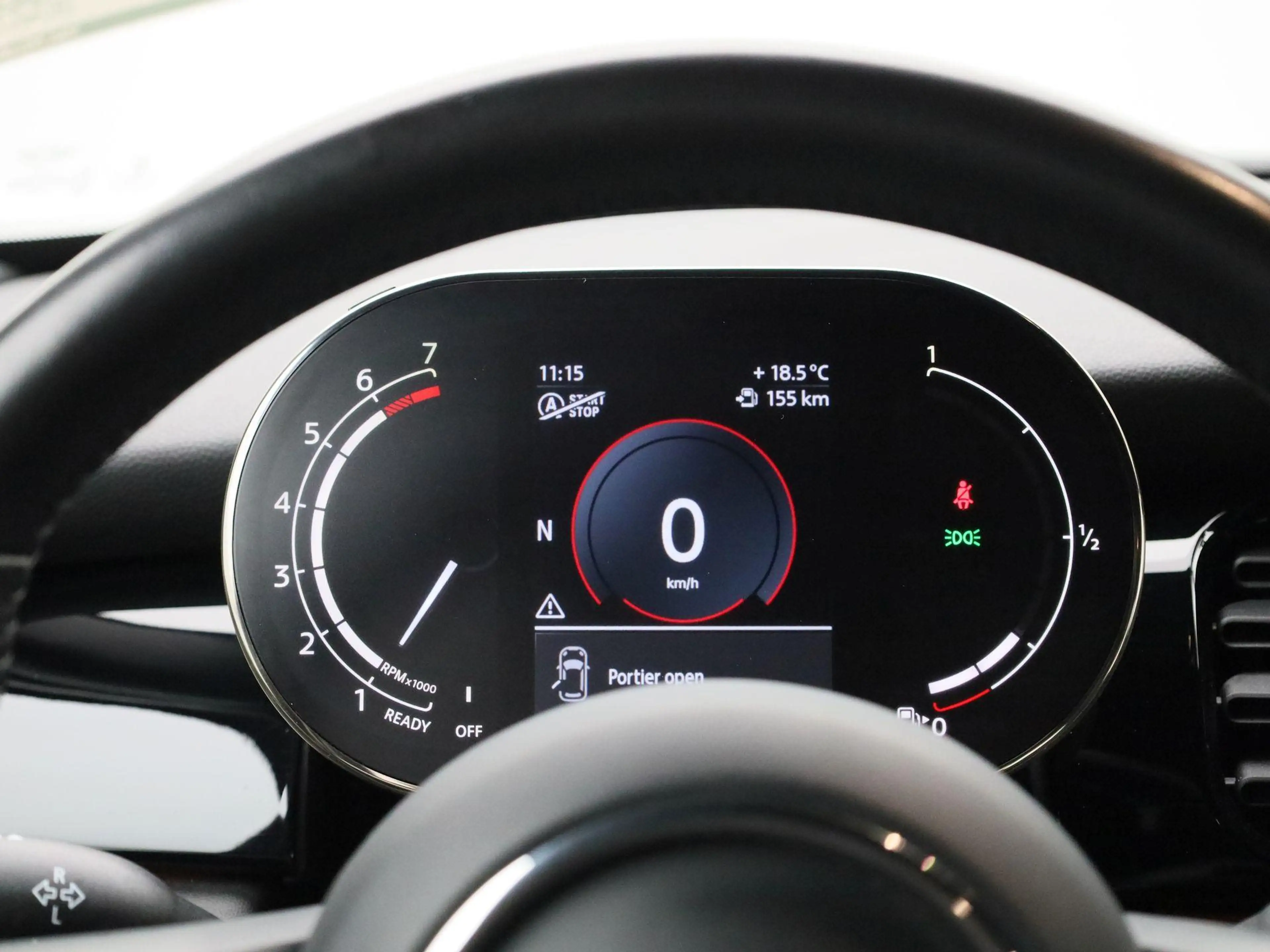 MINI One Mini 5 door NAVI | ECC | PDC — photo 8