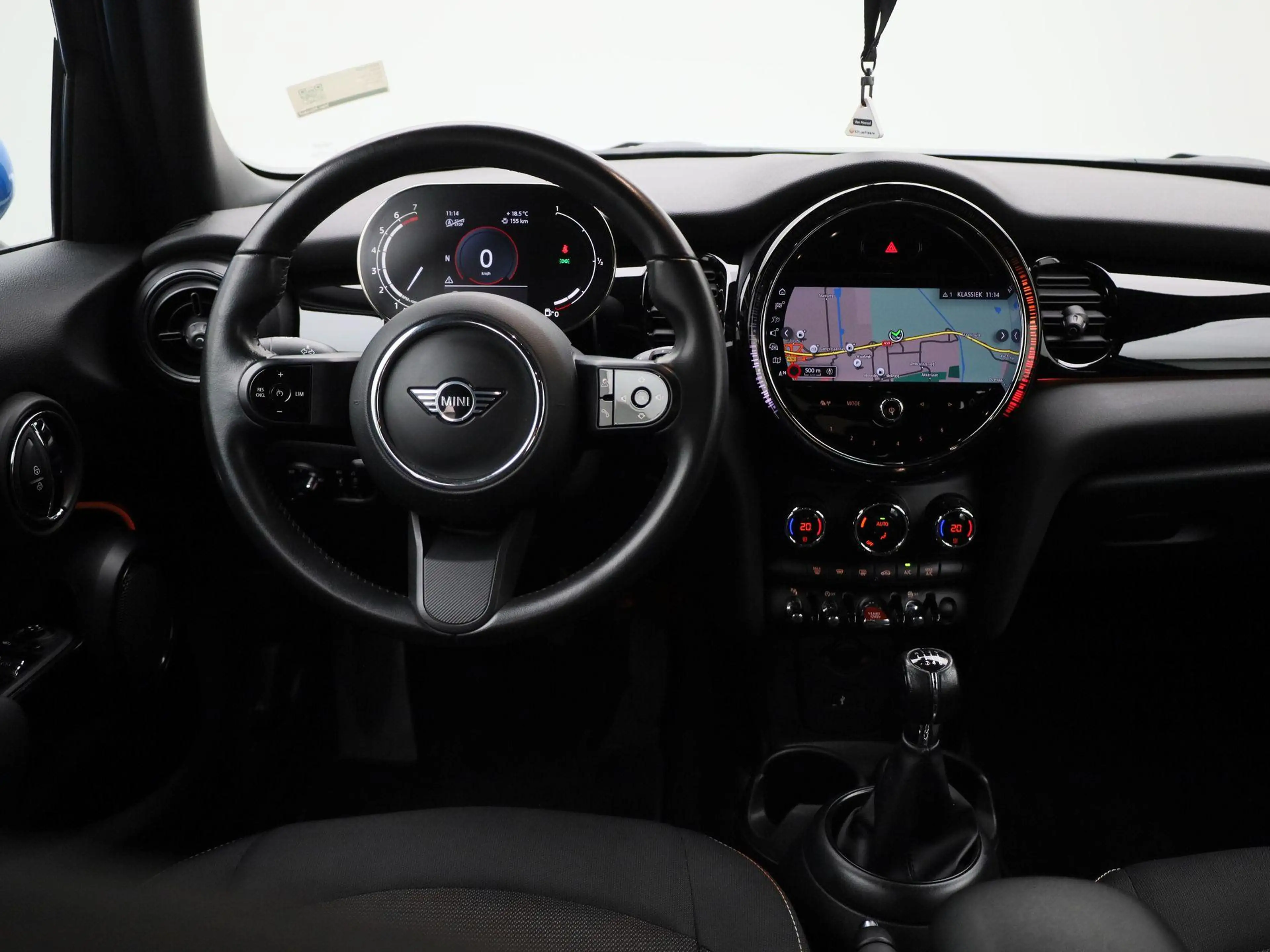 MINI One Mini 5 door NAVI | ECC | PDC — photo 7