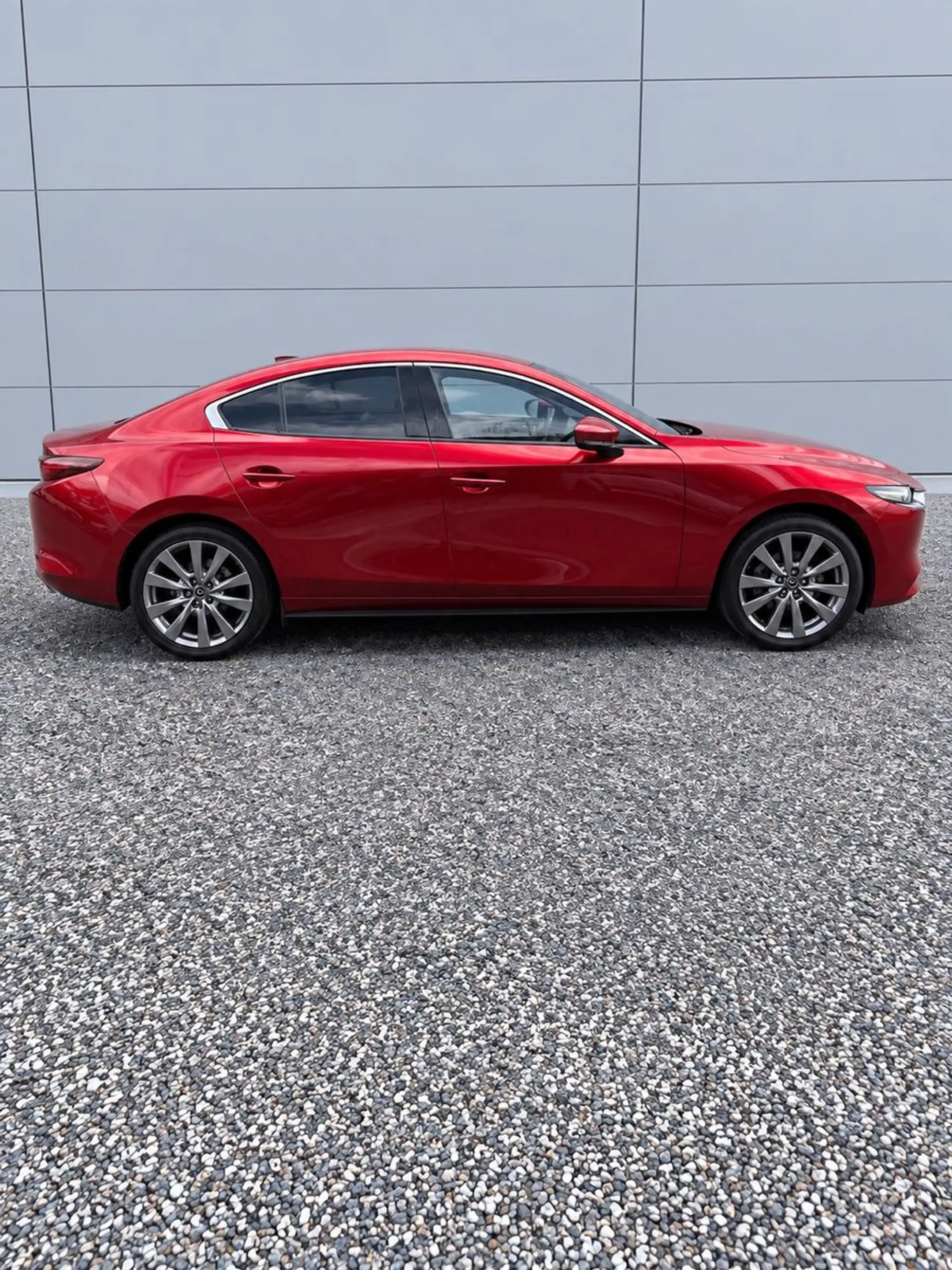 Mazda 3 Lim. 4-trg. Skyactiv-X2.0 M Hybrid,Autom. — photo 3