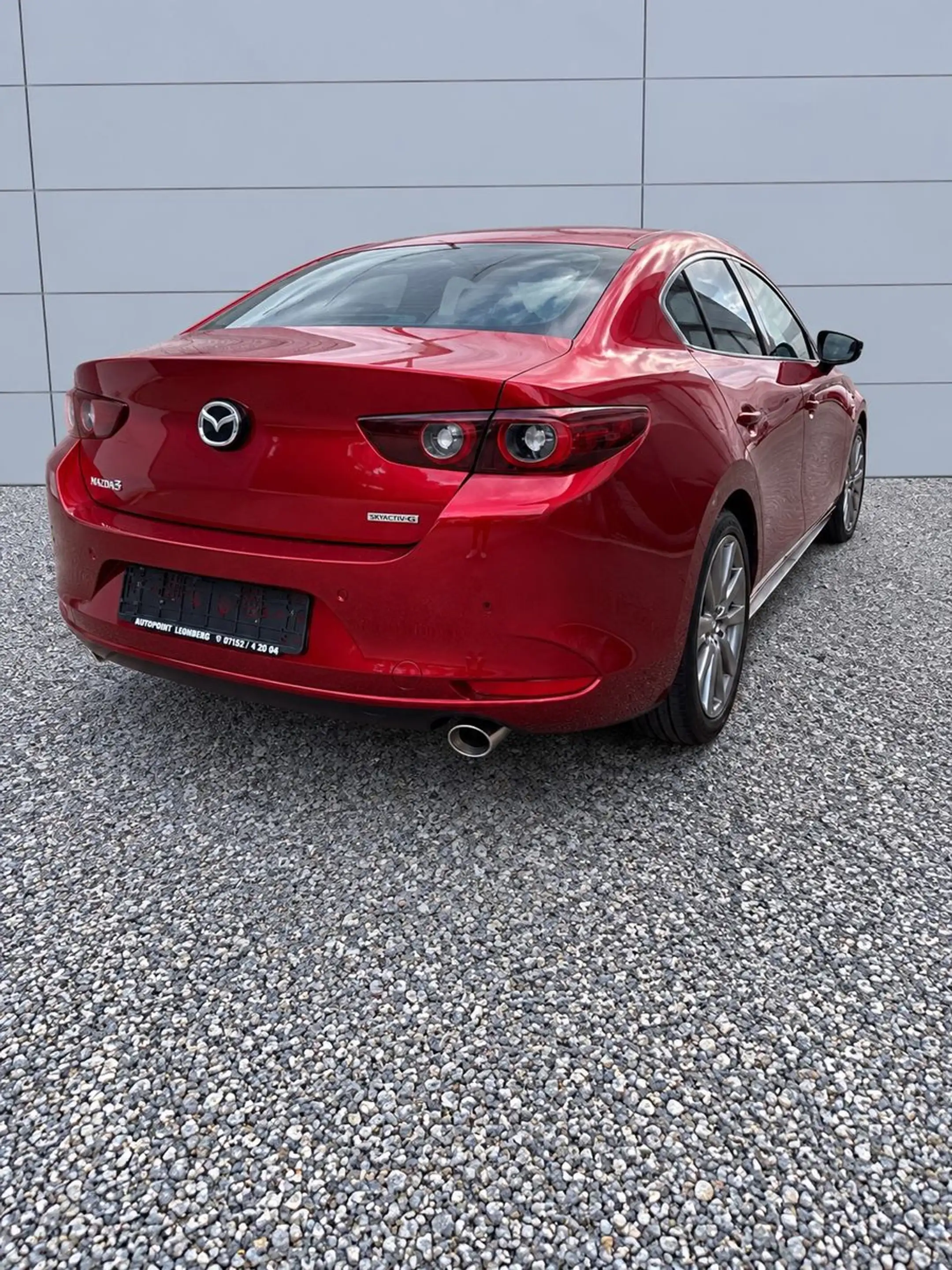 Mazda 3 Lim. 4-trg. Skyactiv-X2.0 M Hybrid,Autom. — photo 4