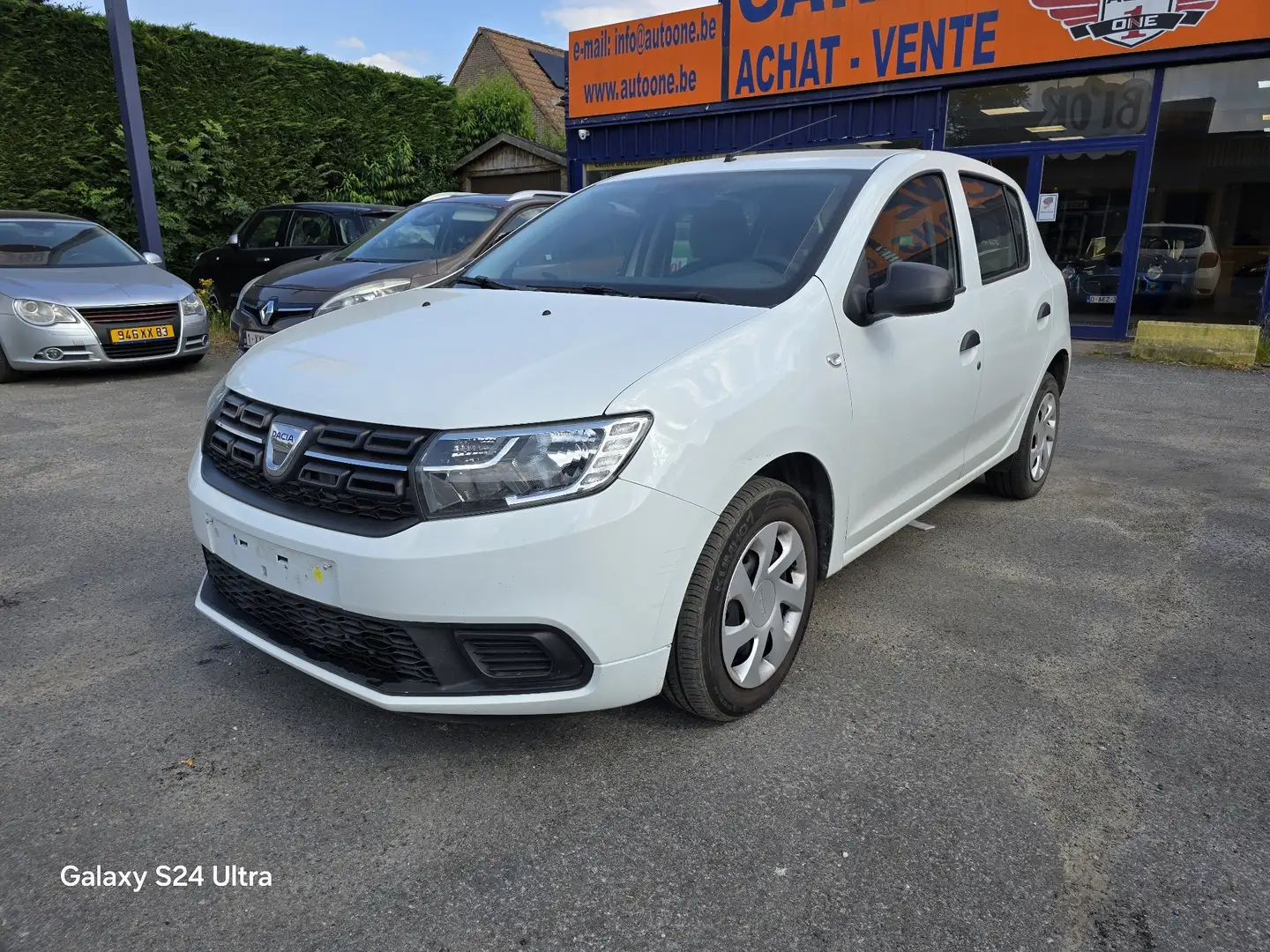 Dacia Sandero 1.0i SCe Lauréate (EU6.2) Blanc - 2