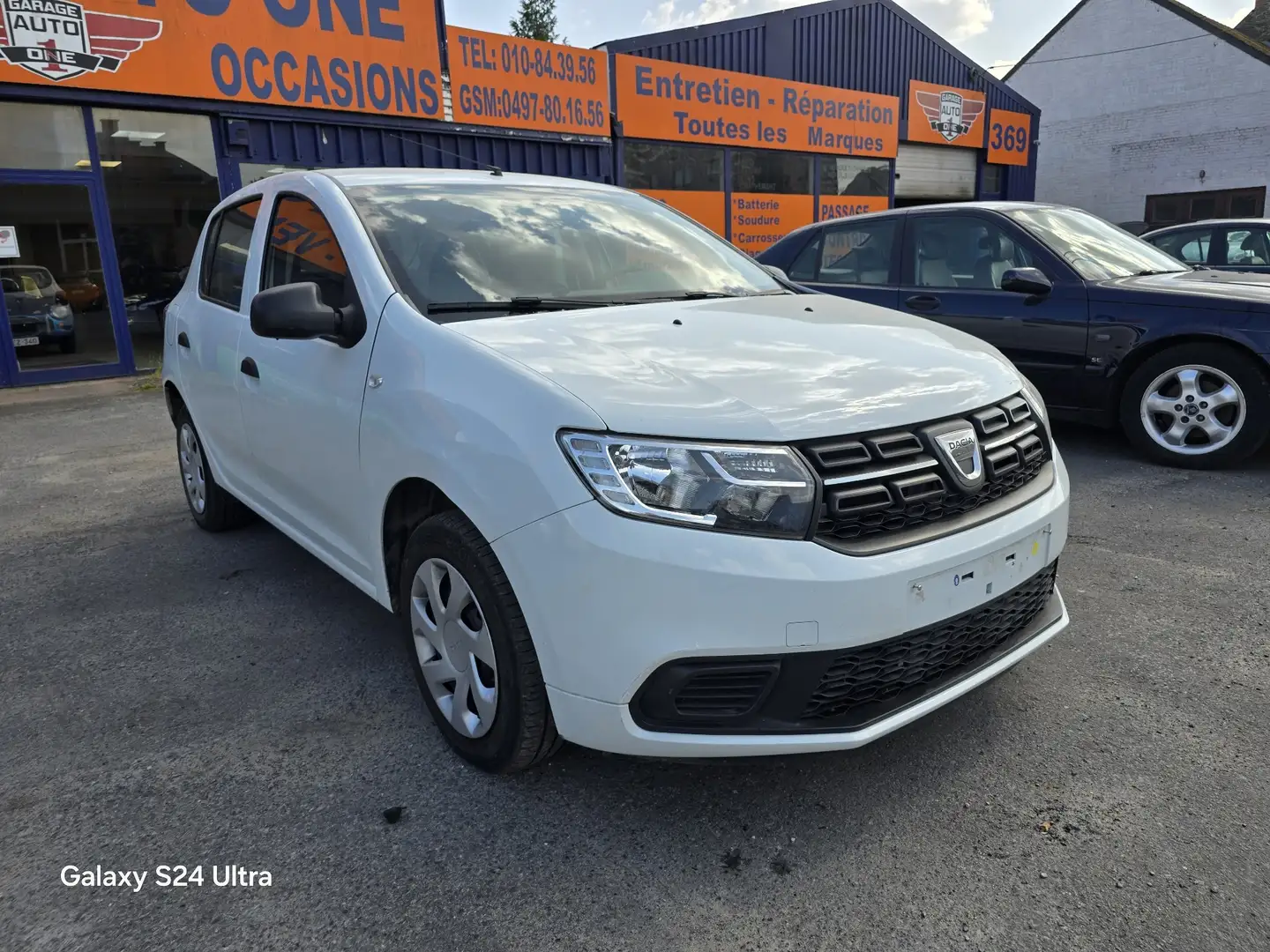 Dacia Sandero 1.0i SCe Lauréate (EU6.2) Blanc - 1