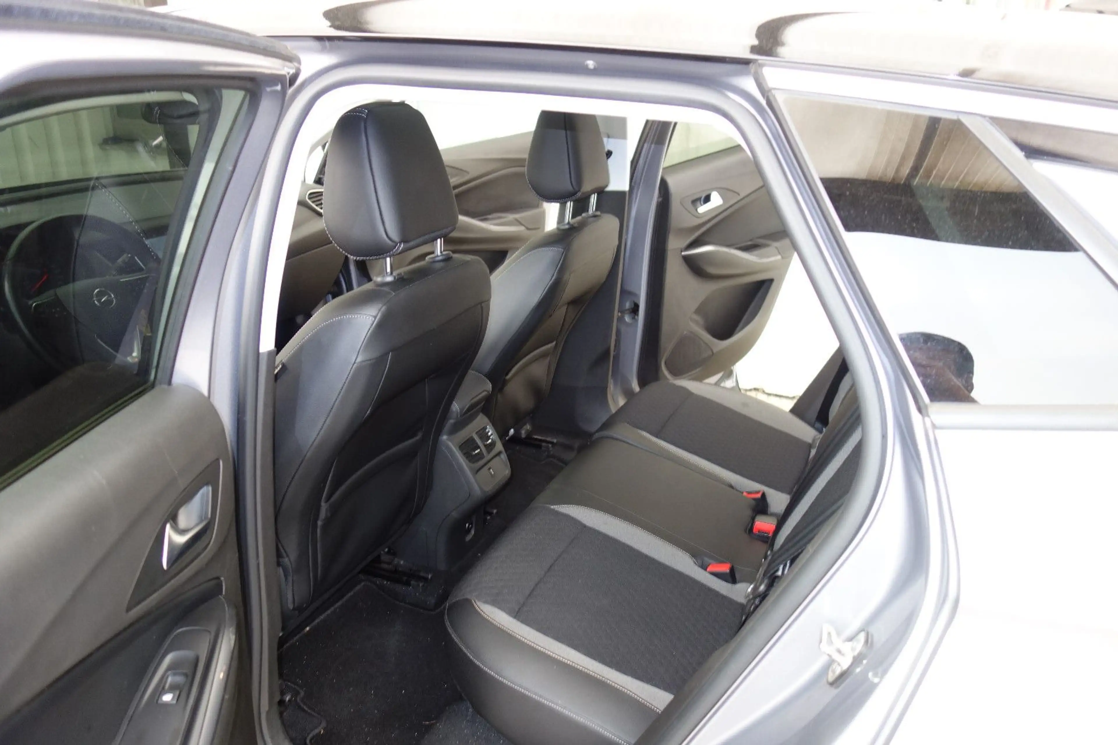 Opel Grandland X /Automatik,Klimaautomatik,Kamera — photo 12