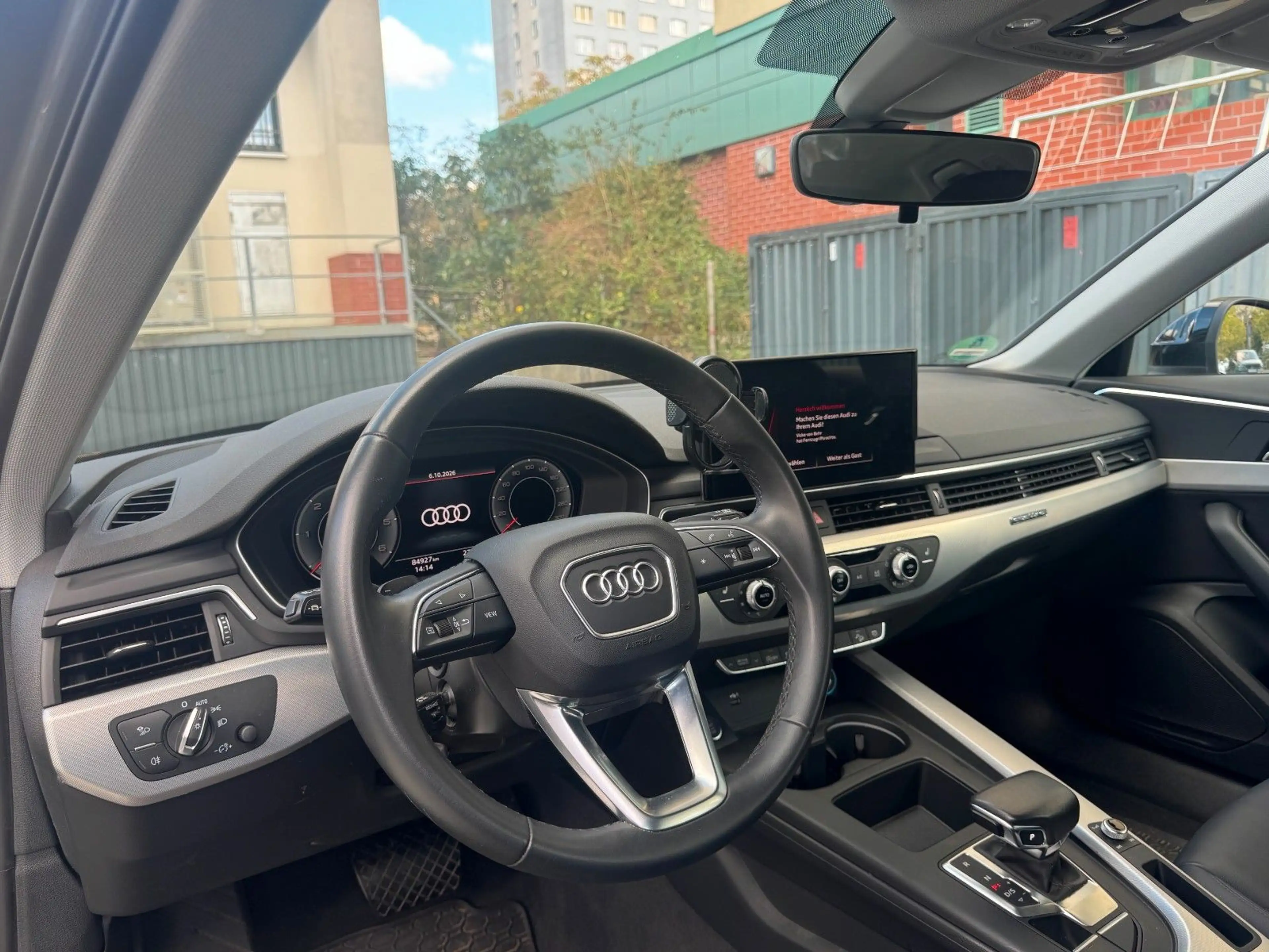 Audi A4 allroad quattro 40 TDI AHK LEDER — photo 8
