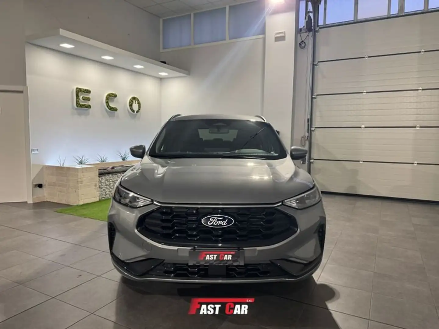 Ford Kuga 1.5 EcoBoost 150 CV 2WD ST-Line Grau - 2