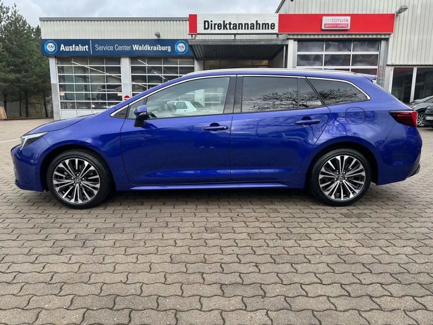Toyota Corolla Corolla 2.0 Hybrid Touring Sports Teamplayer 1,99% Blu/Azzurro - 2