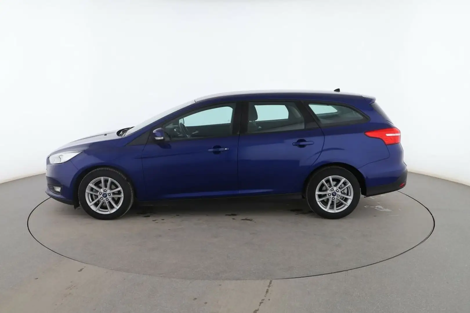 Ford Focus 1.5TDCi Business 120 Bleu - 2
