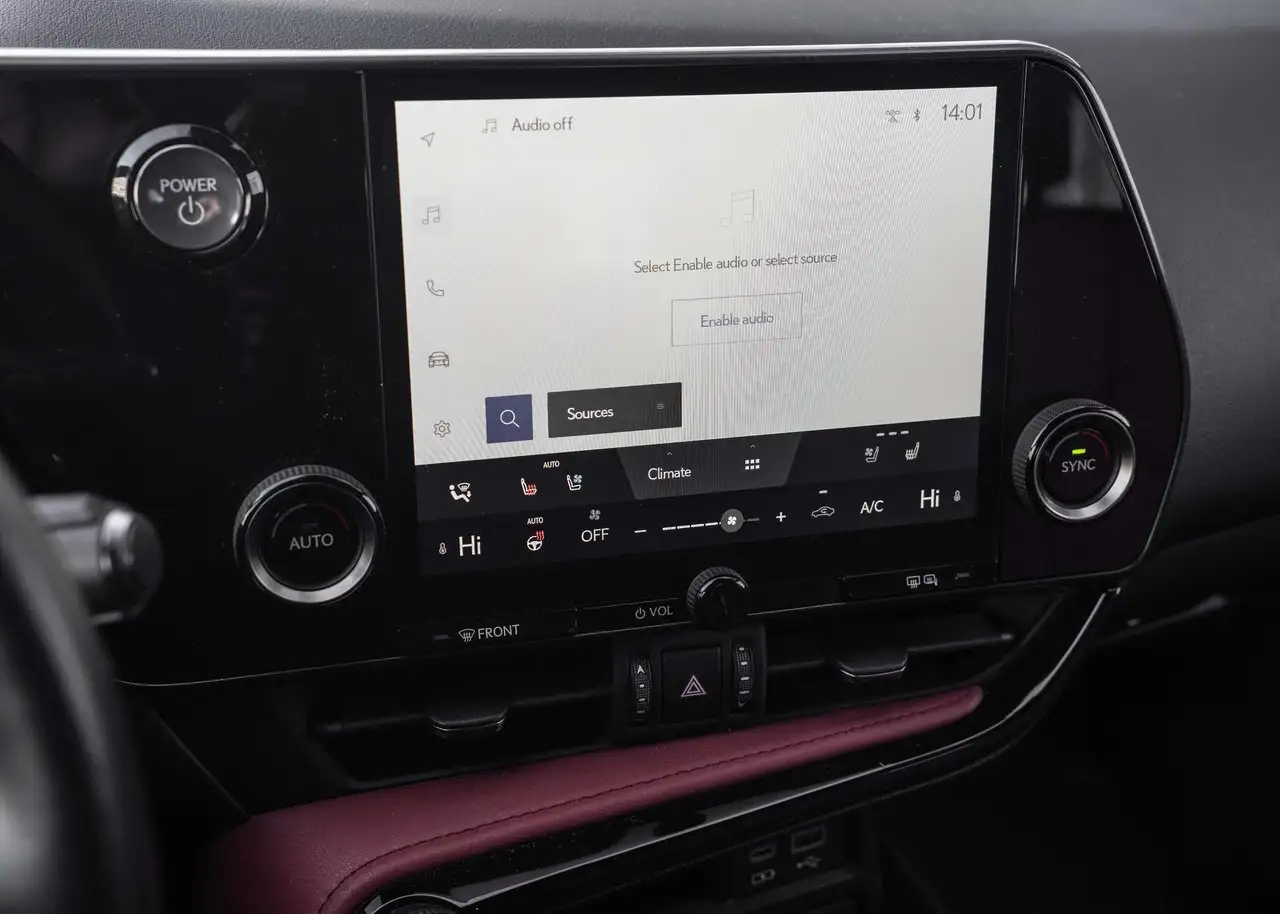 Lexus NX снимка Lexus NX