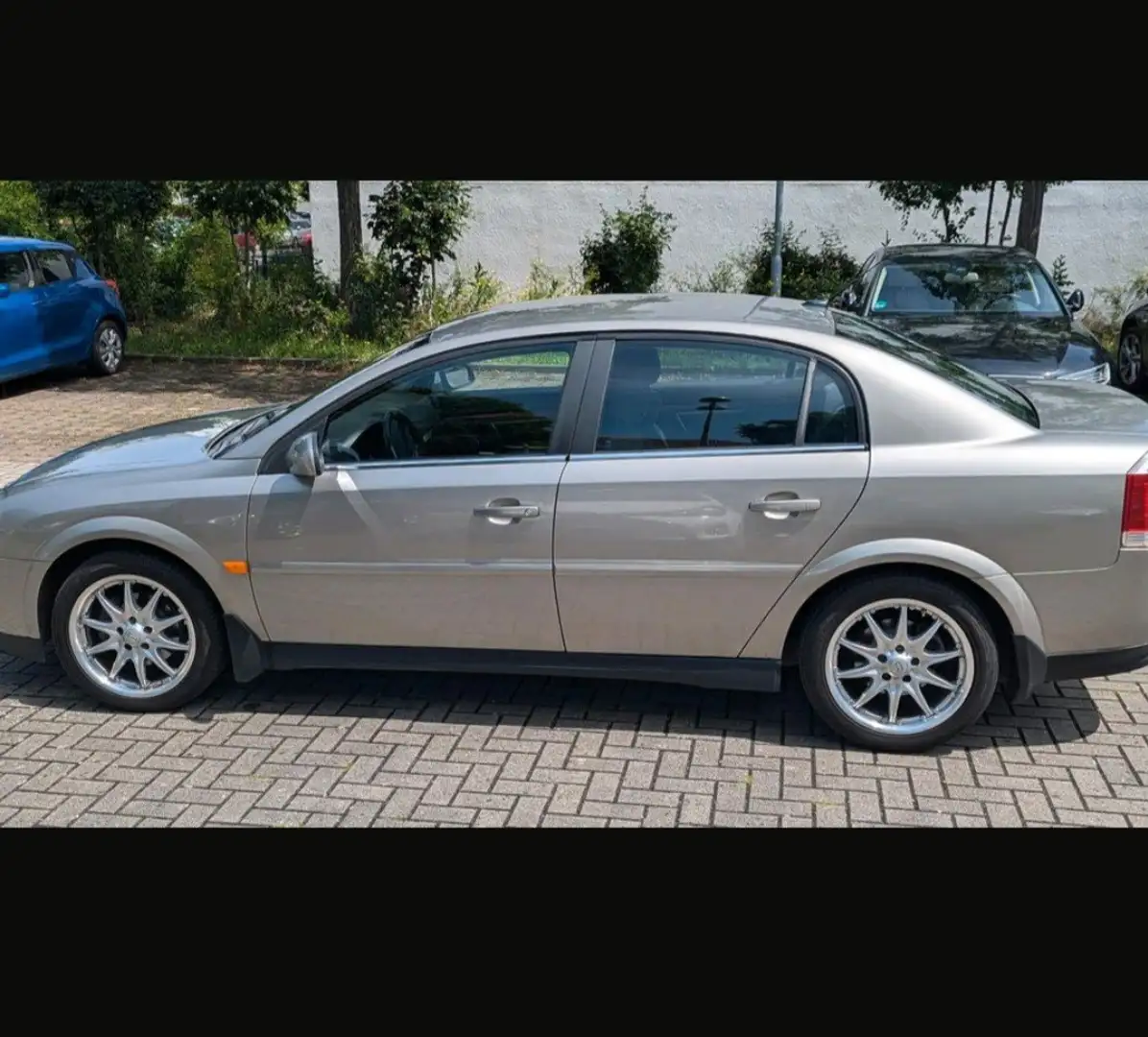 Opel Vectra 2.2 - 2