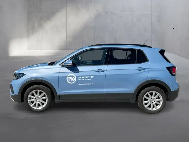 Volkswagen T-Cross view 2