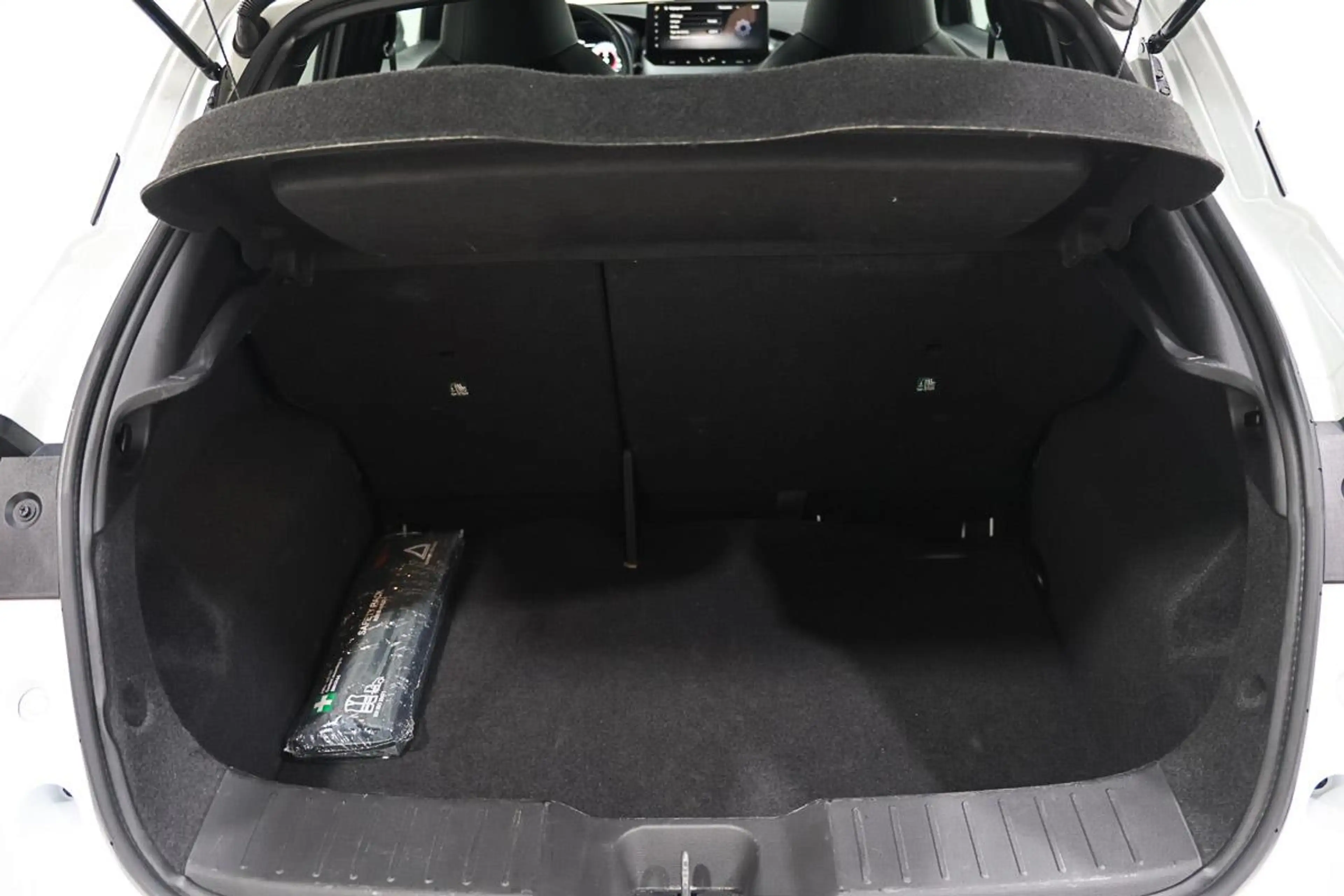Nissan Juke 1.0 DIG-T 114  DCT - N-CONNECTA SEMI CUIR LED GPS — photo 13