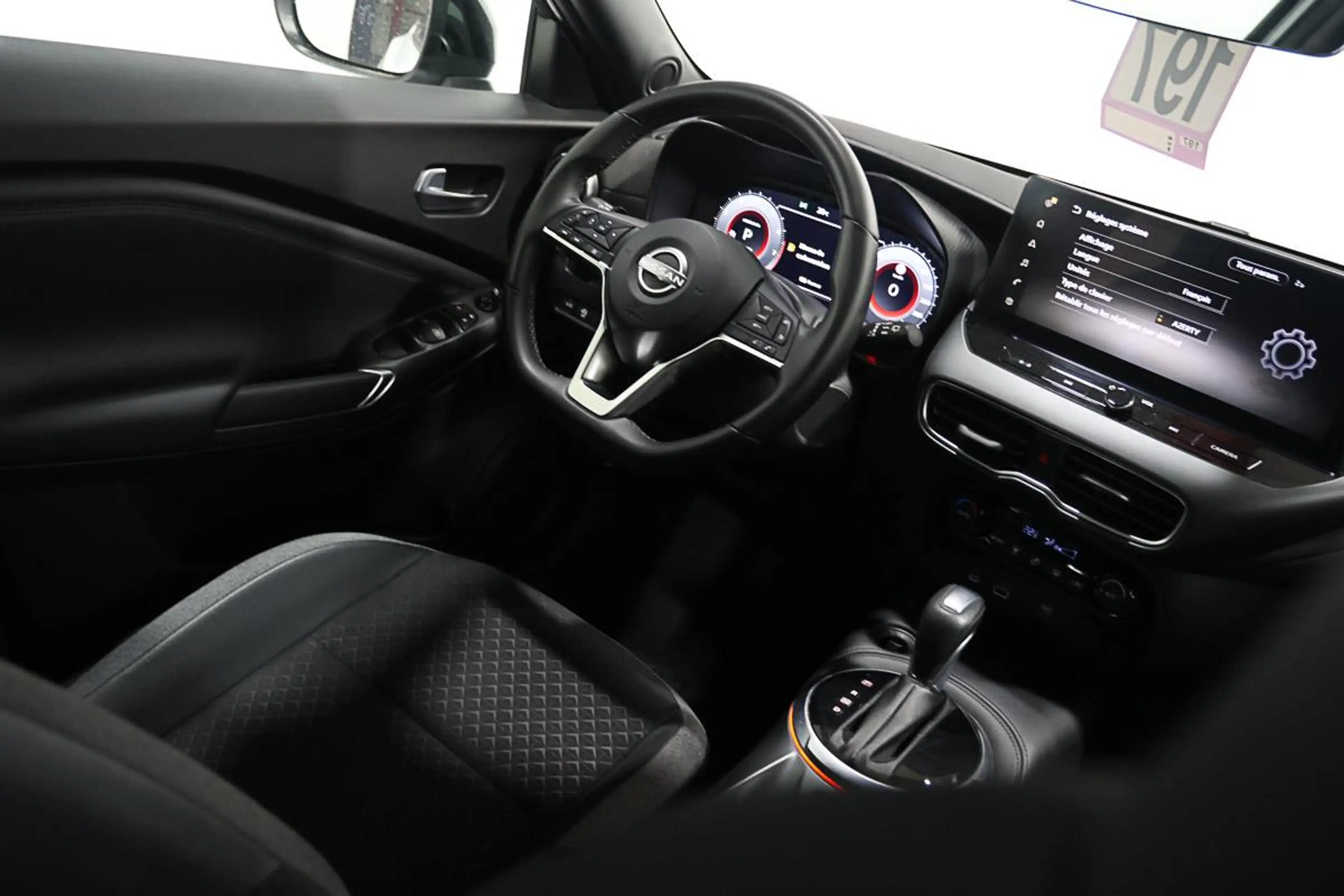 Nissan Juke 1.0 DIG-T 114  DCT - N-CONNECTA SEMI CUIR LED GPS — photo 12