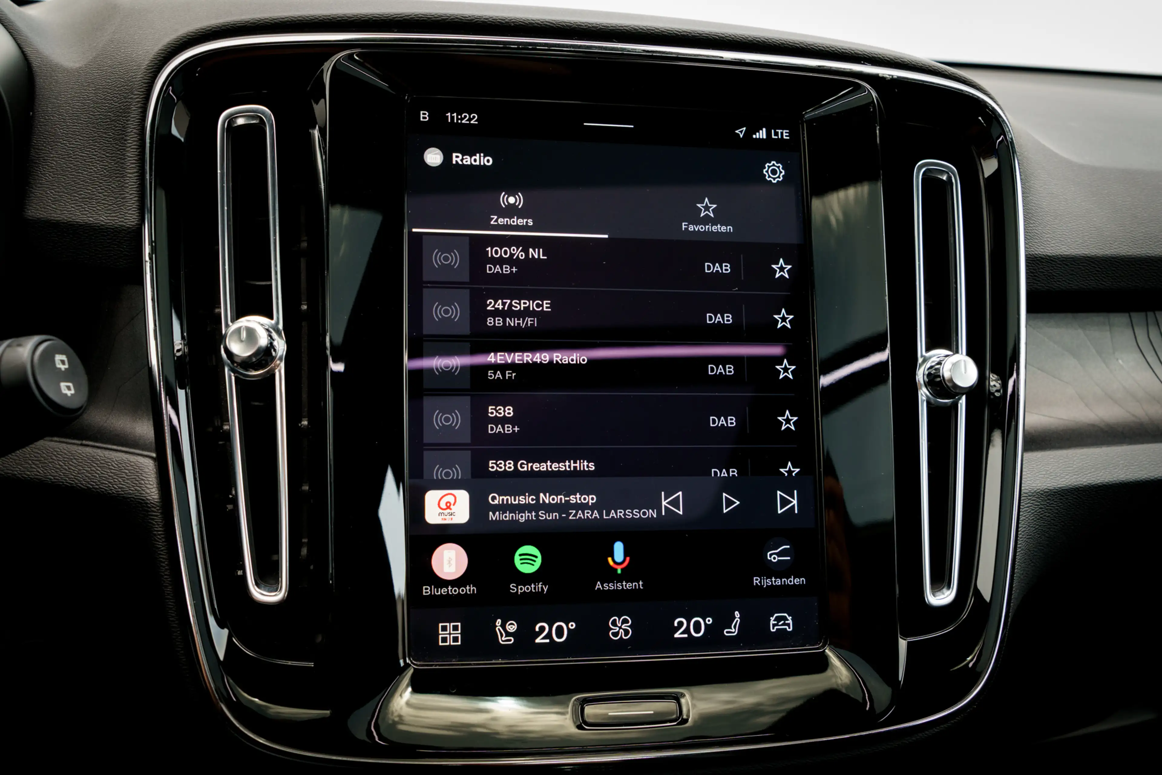 Volvo EX40 Single Motor Extended Range Ultimate | 82 kWh SOH — photo 33