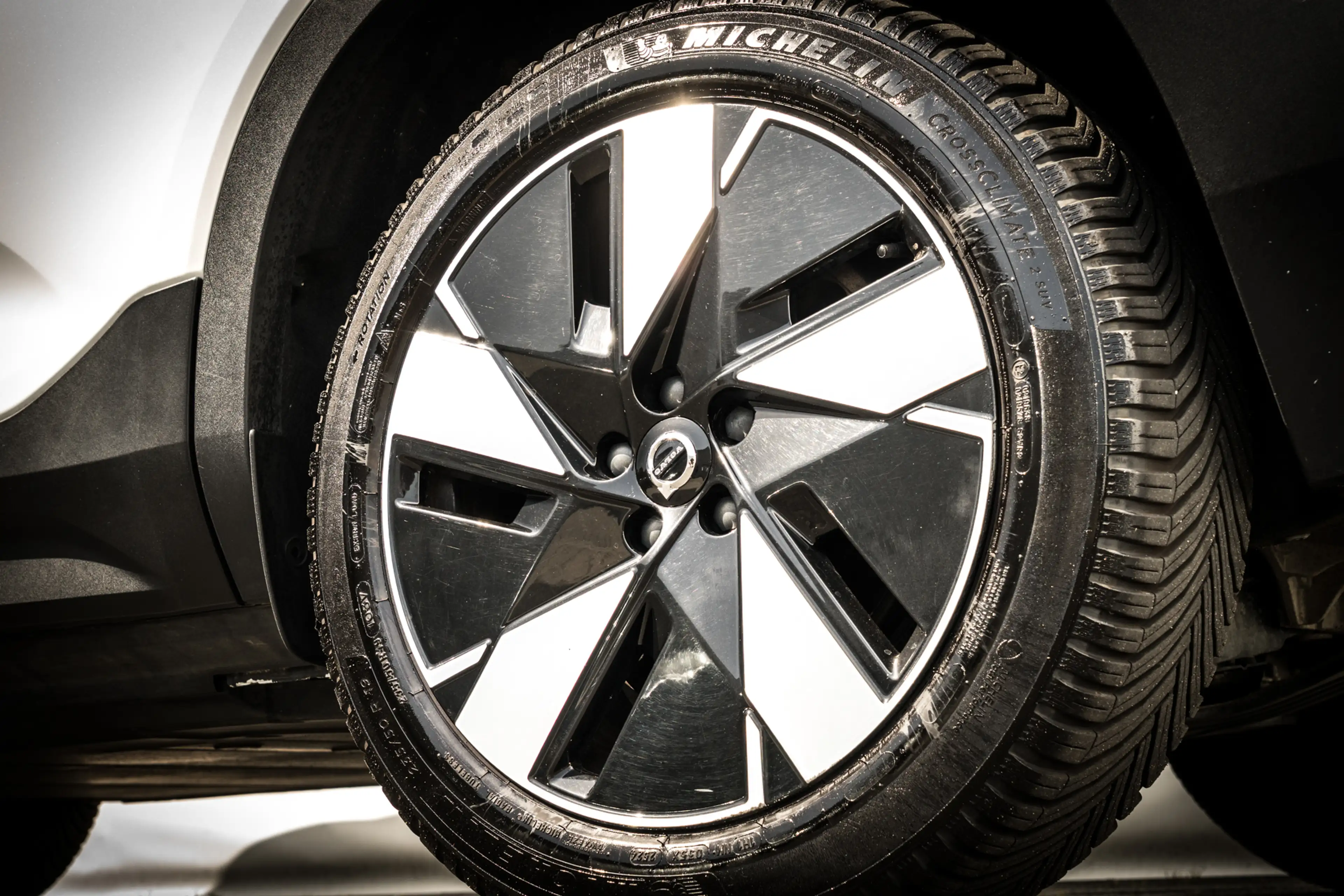 Volvo EX40 Single Motor Extended Range Ultimate | 82 kWh SOH — photo 10