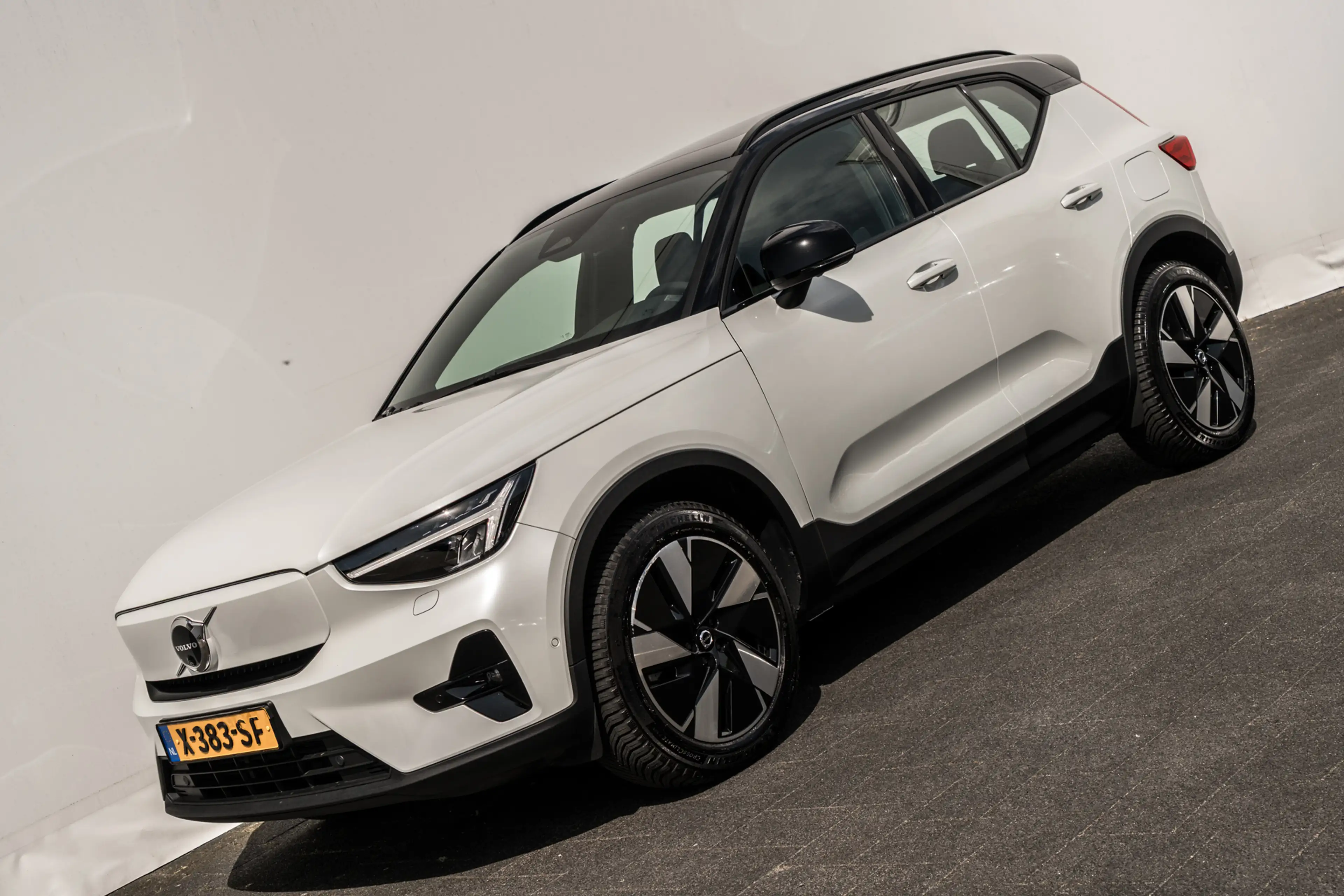 Volvo EX40 Single Motor Extended Range Ultimate | 82 kWh SOH — photo 25