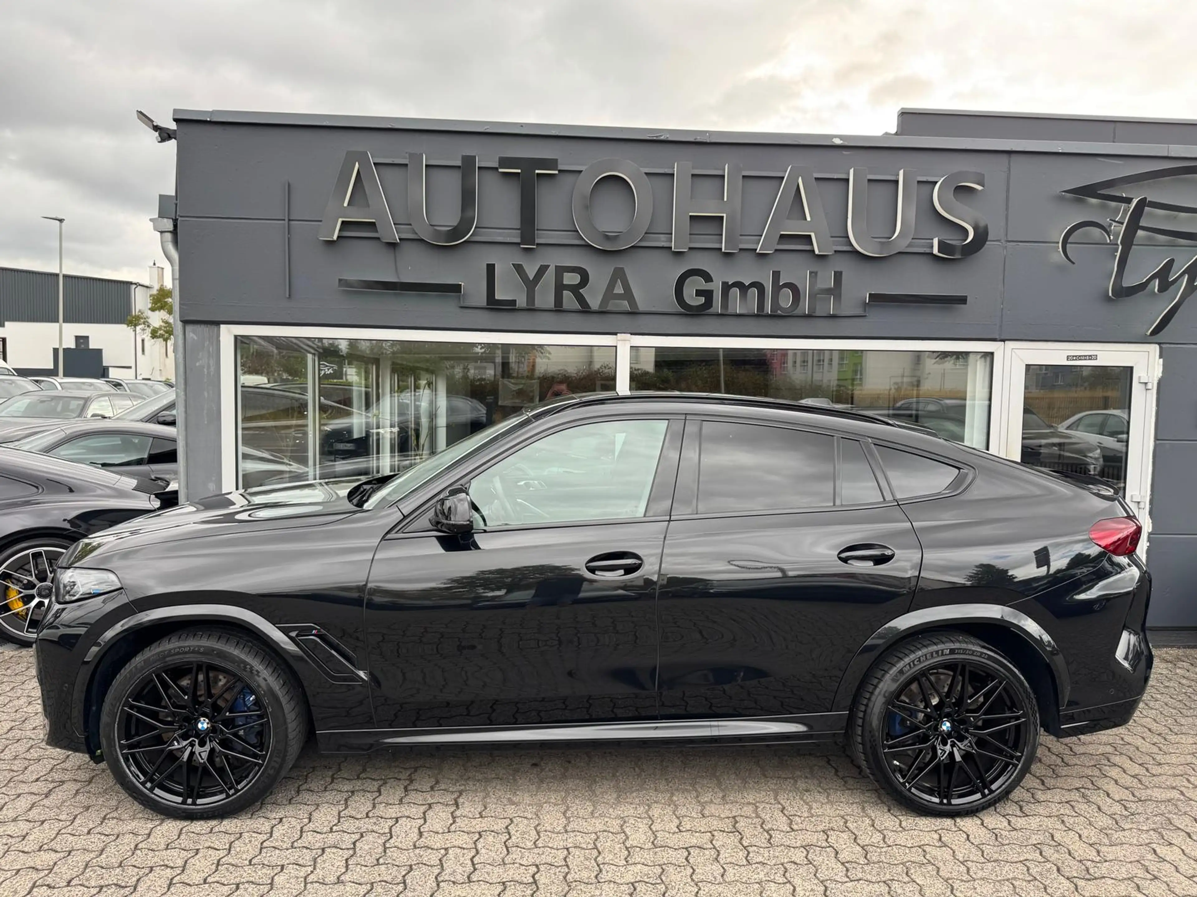 BMW X6 M Competition*M-DRIVERS*LED*PANO*B&W*MASSAGE* — photo 5
