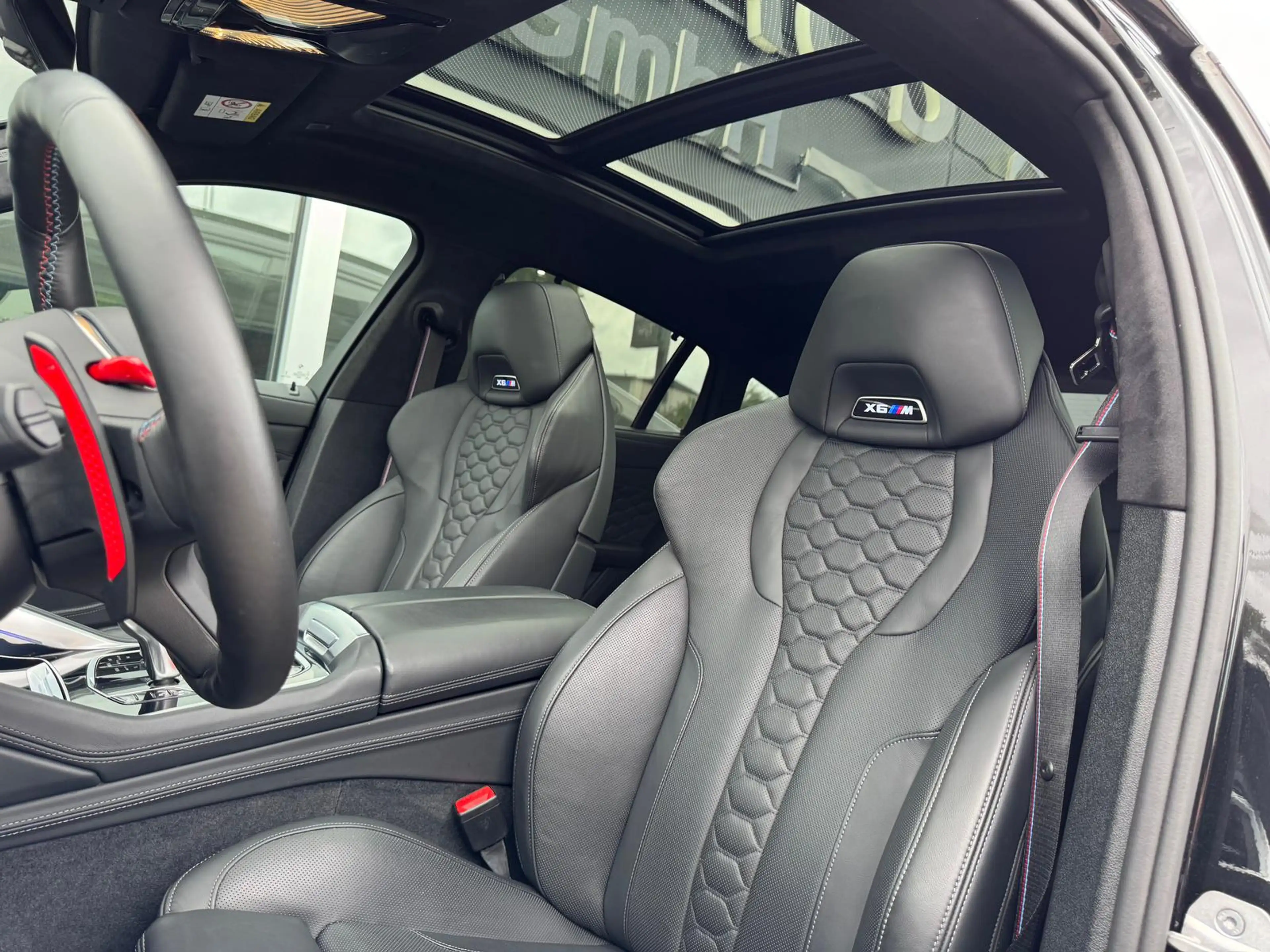 BMW X6 M Competition*M-DRIVERS*LED*PANO*B&W*MASSAGE* — photo 10