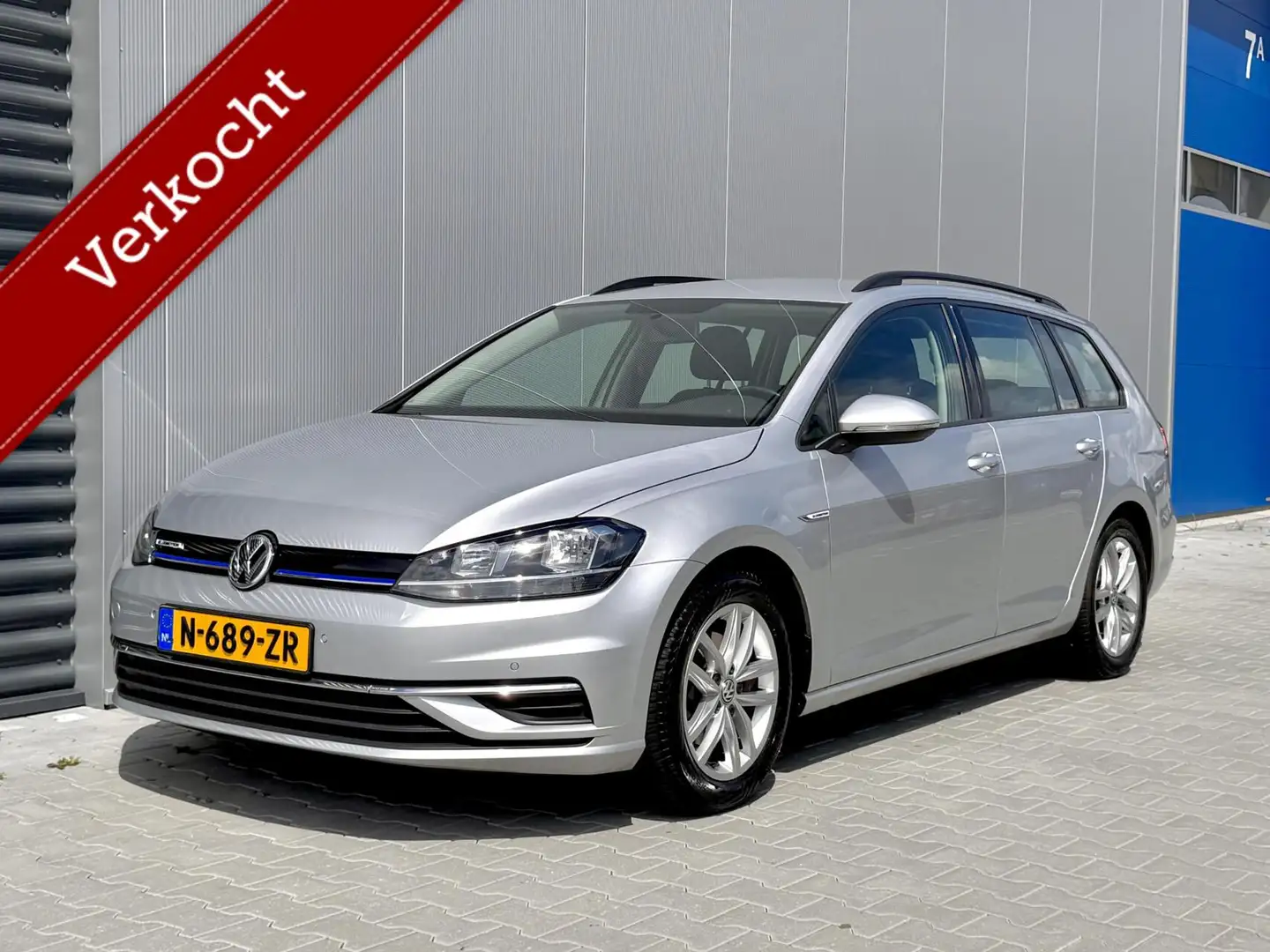Volkswagen Golf Variant 1.5 TSI Life Business | Dealer onderhouden! Gris - 1