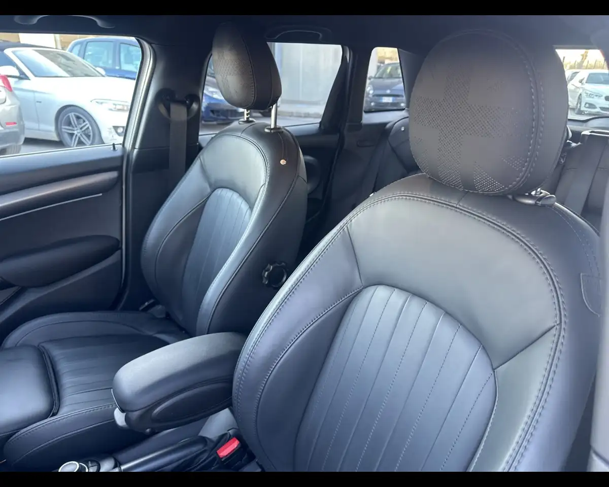 MINI Cooper 5p 1.5 Cooper Yours auto 16