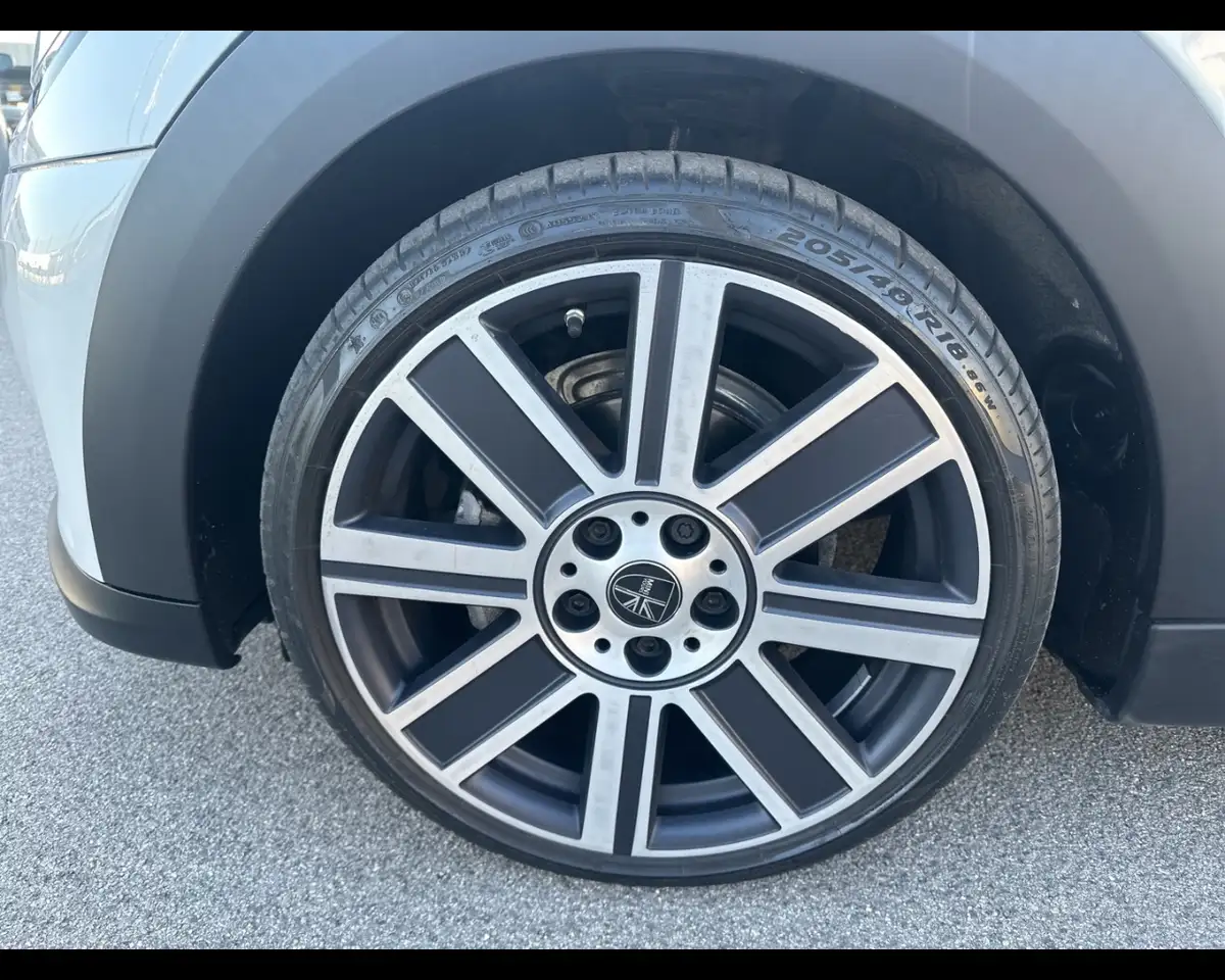 MINI Cooper 5p 1.5 Cooper Yours auto 12