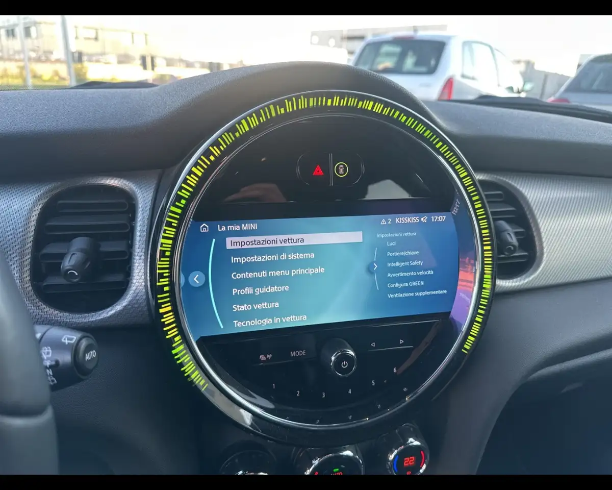 MINI Cooper 5p 1.5 Cooper Yours auto 18