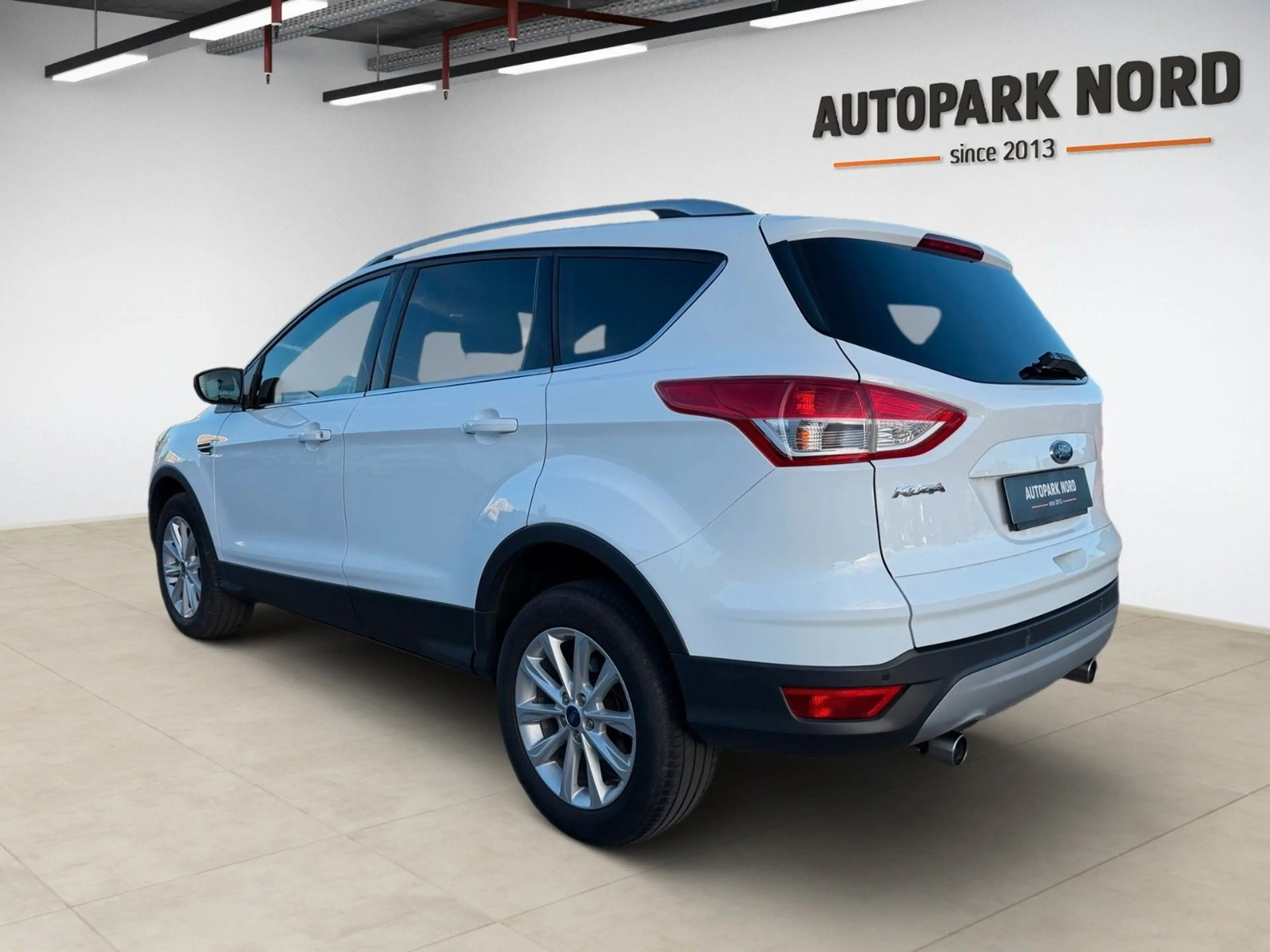 Ford Kuga 2.0 TDCi 4x4 132kW Titanium - AHK - 1.HAND — photo 3