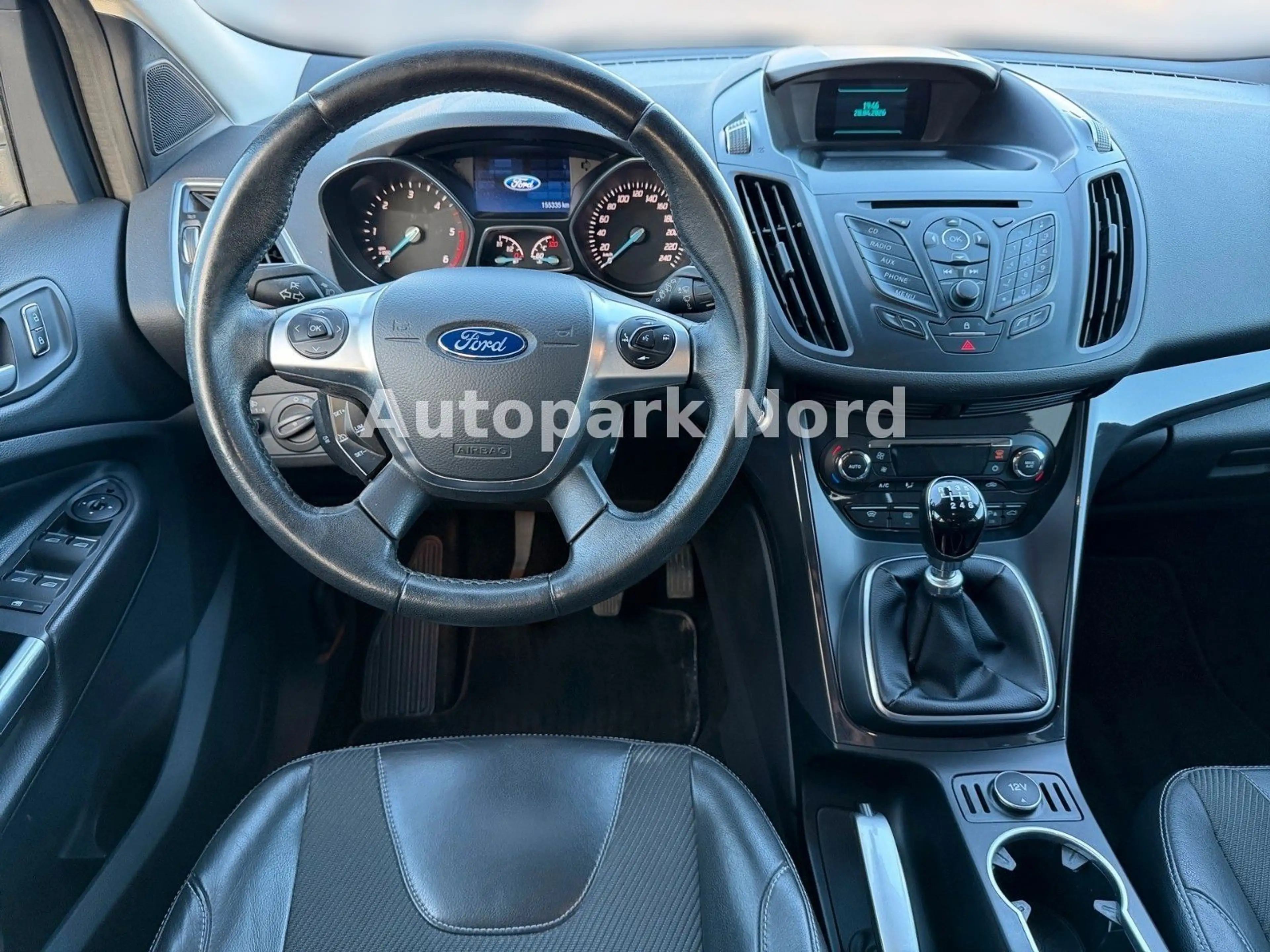 Ford Kuga 2.0 TDCi 4x4 132kW Titanium - AHK - 1.HAND — photo 11