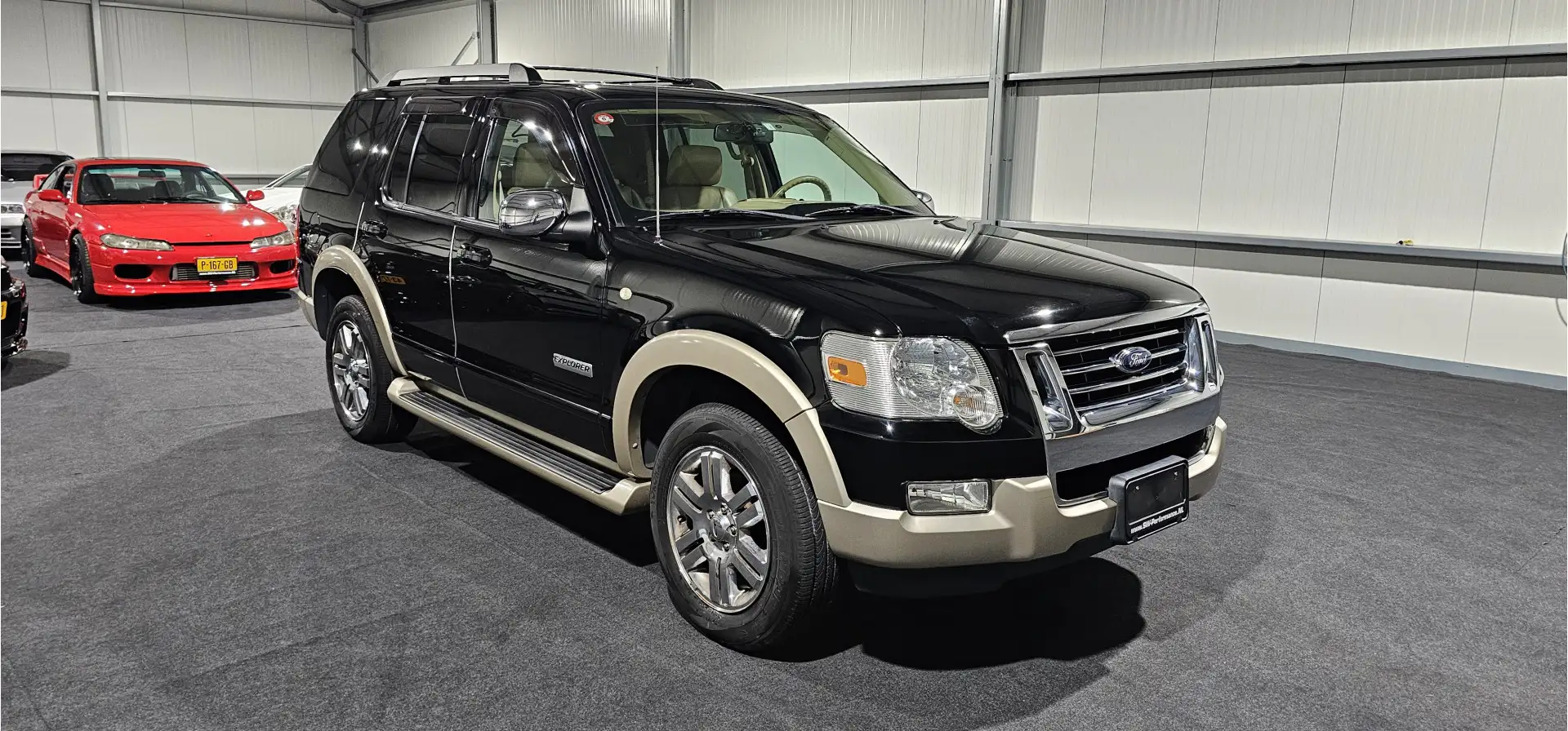 Ford Explorer USA 4.6-V8 Limited EDDIE BAUER auto wordt verkocht Noir - 1