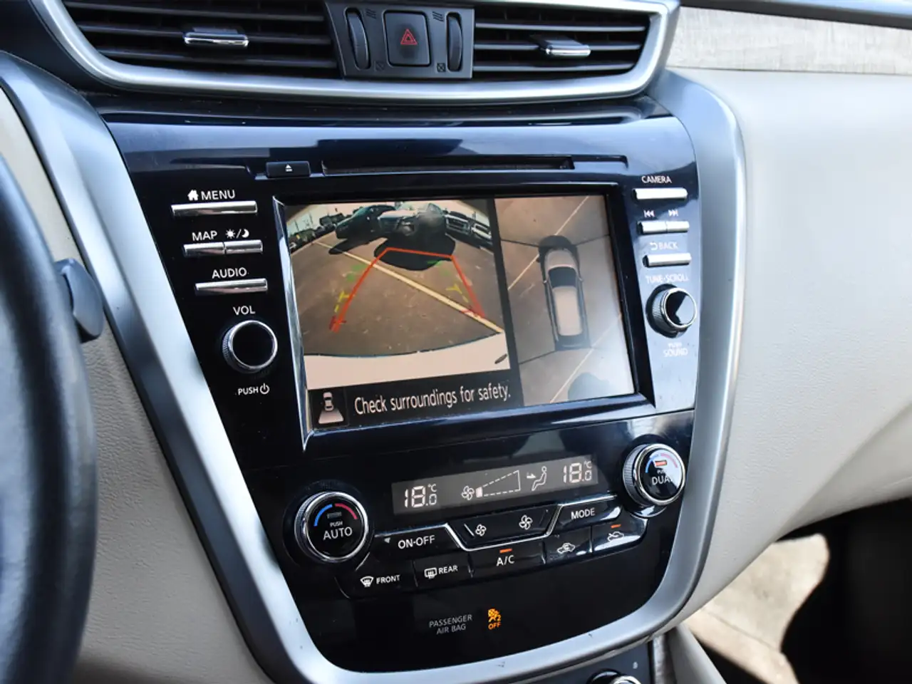 Nissan Murano снимка Nissan Murano