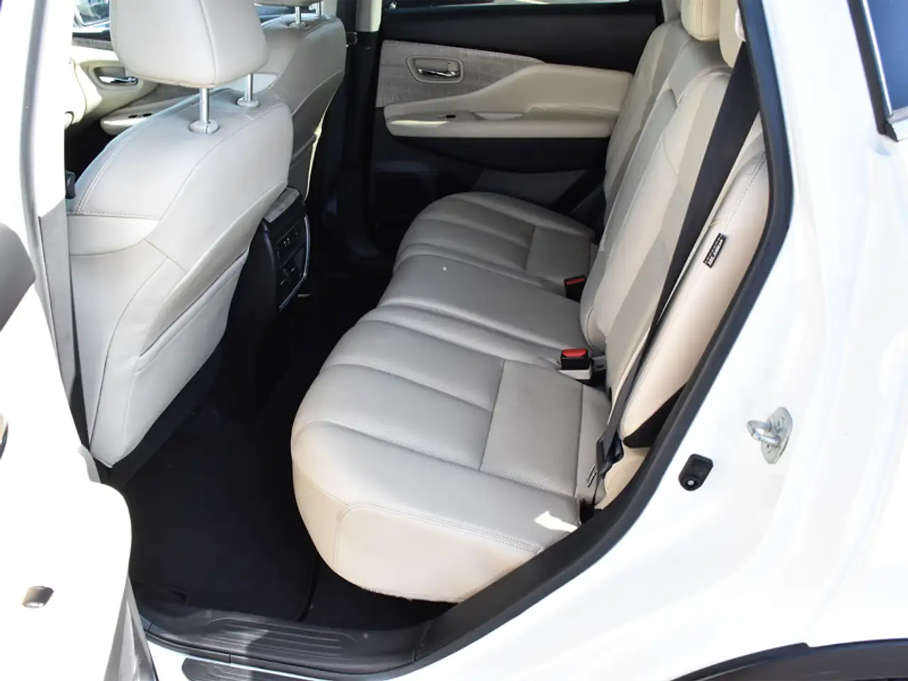 Nissan Murano снимка Nissan Murano