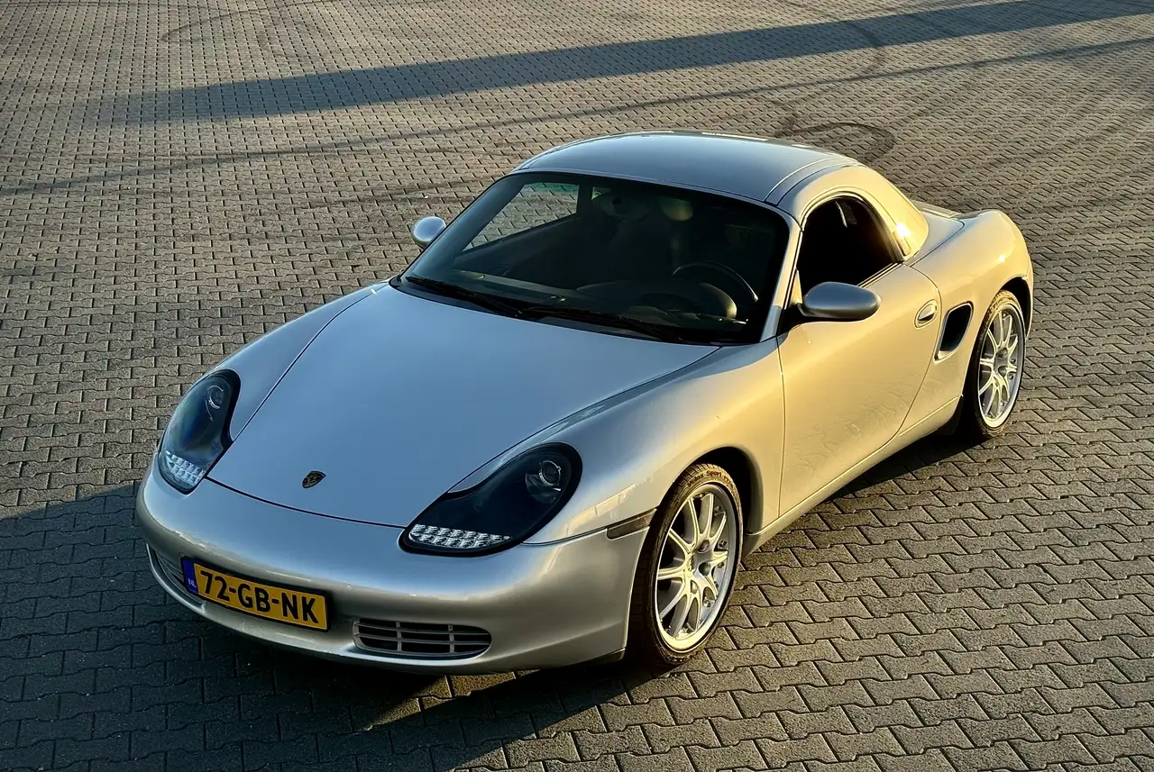 Porsche Boxster 2.7, foto 2