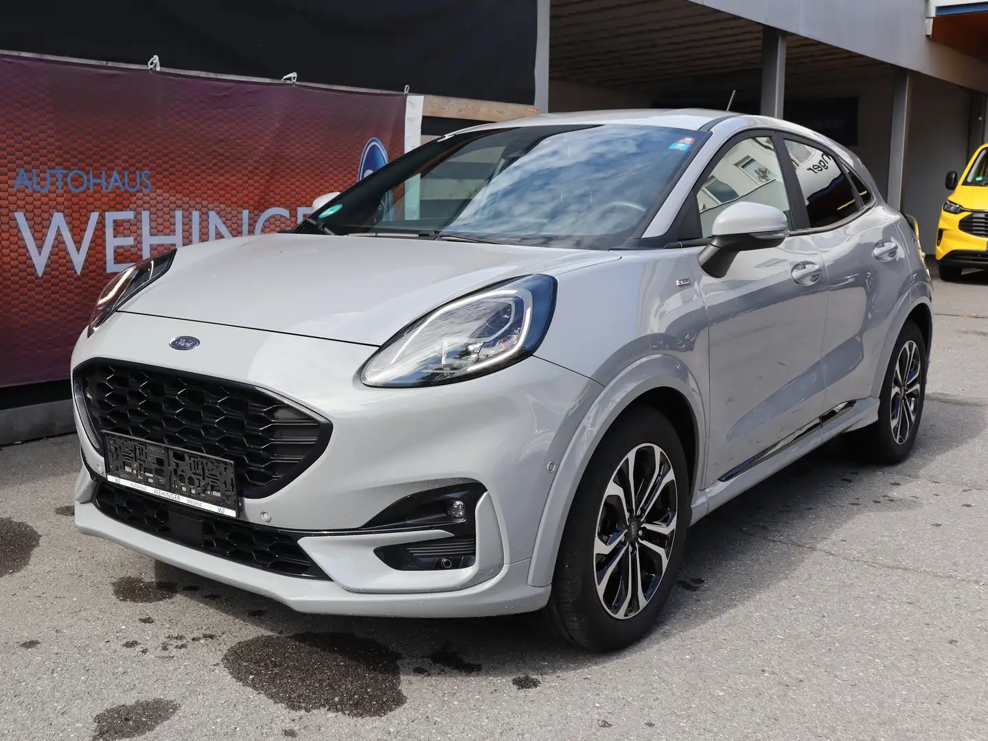 Ford Puma ST-Line Grau - 2