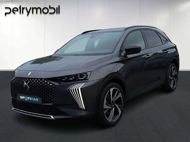 DS Automobiles DS 7 Crossback E-Tense 300 Opera