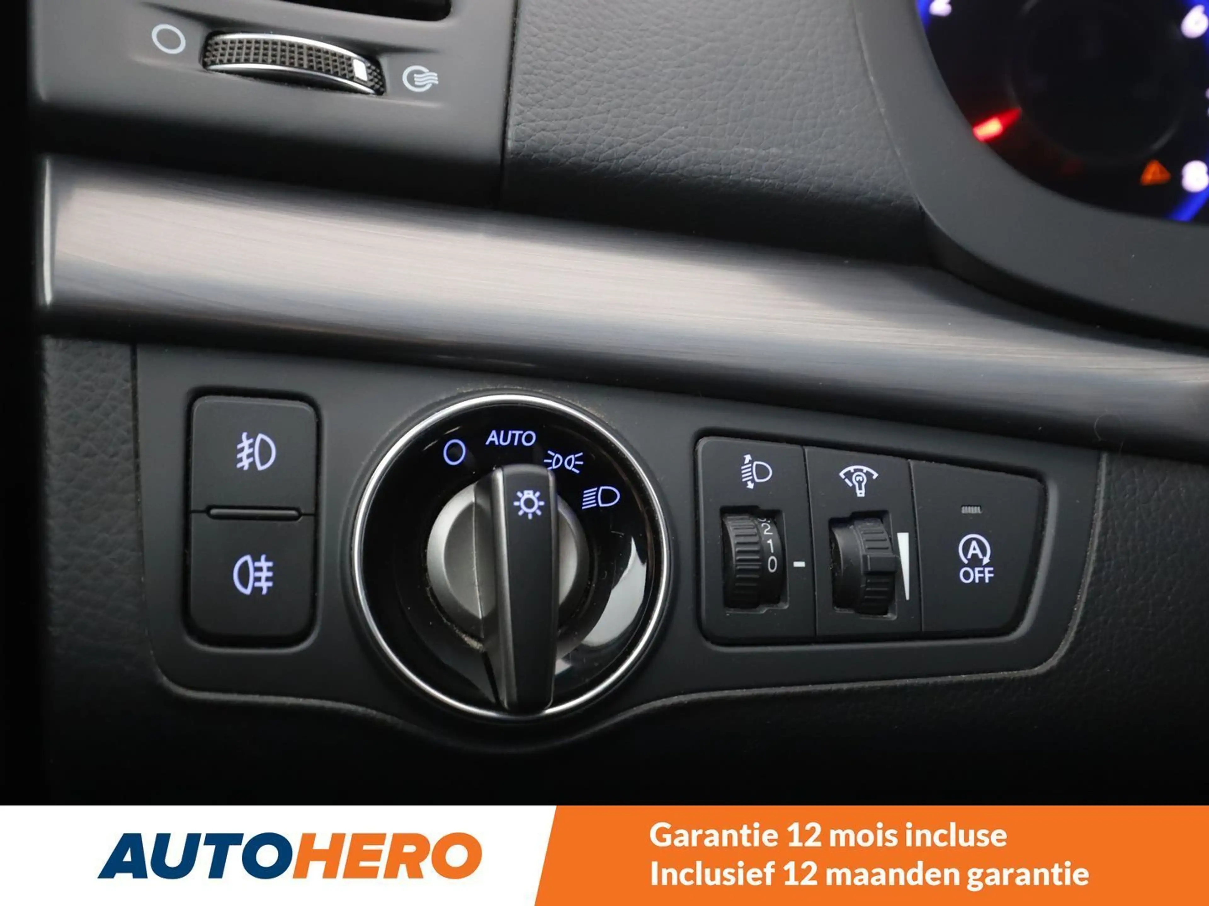 Hyundai i40 1.6 Comfort — photo 12