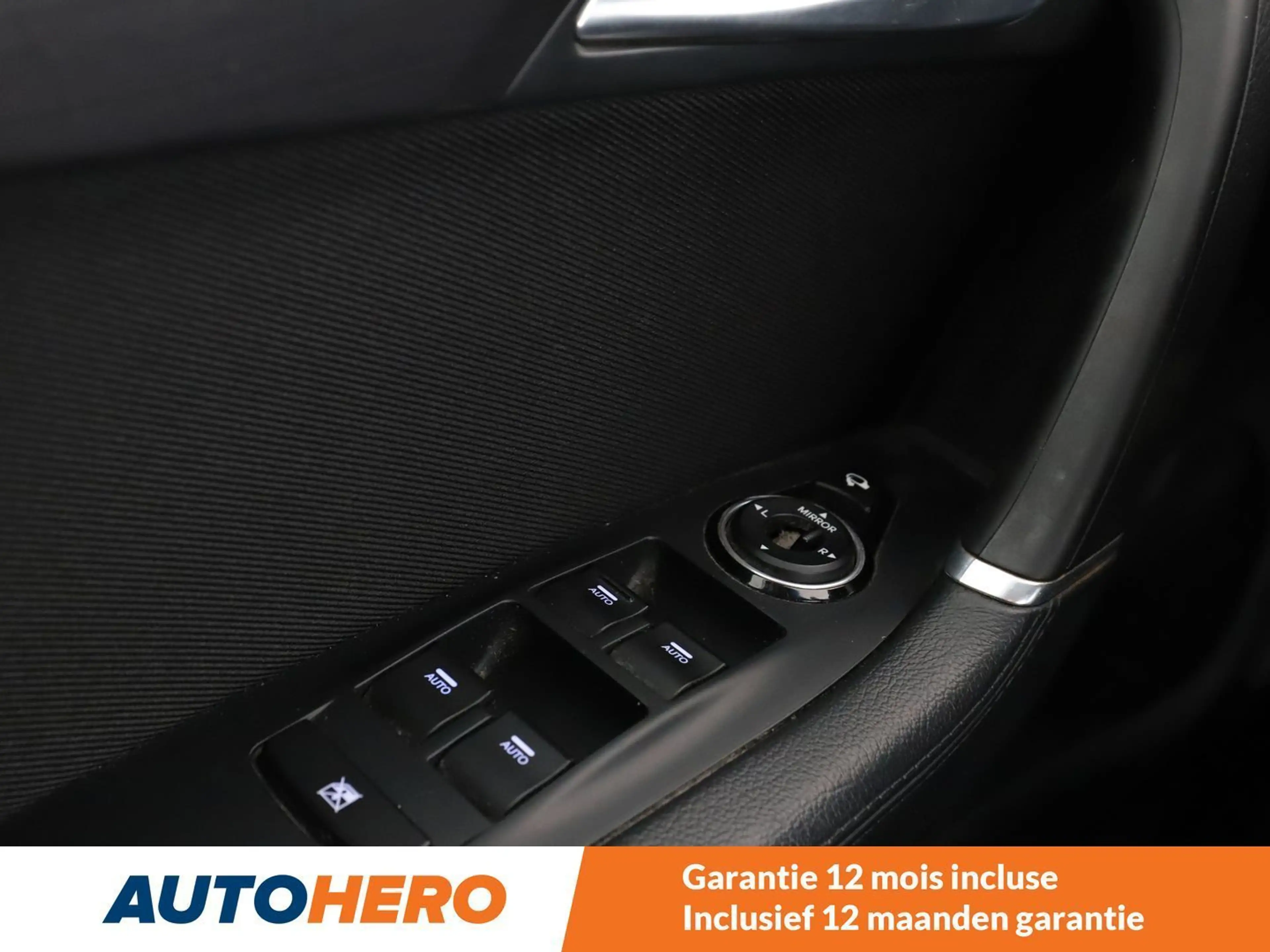 Hyundai i40 1.6 Comfort — photo 13