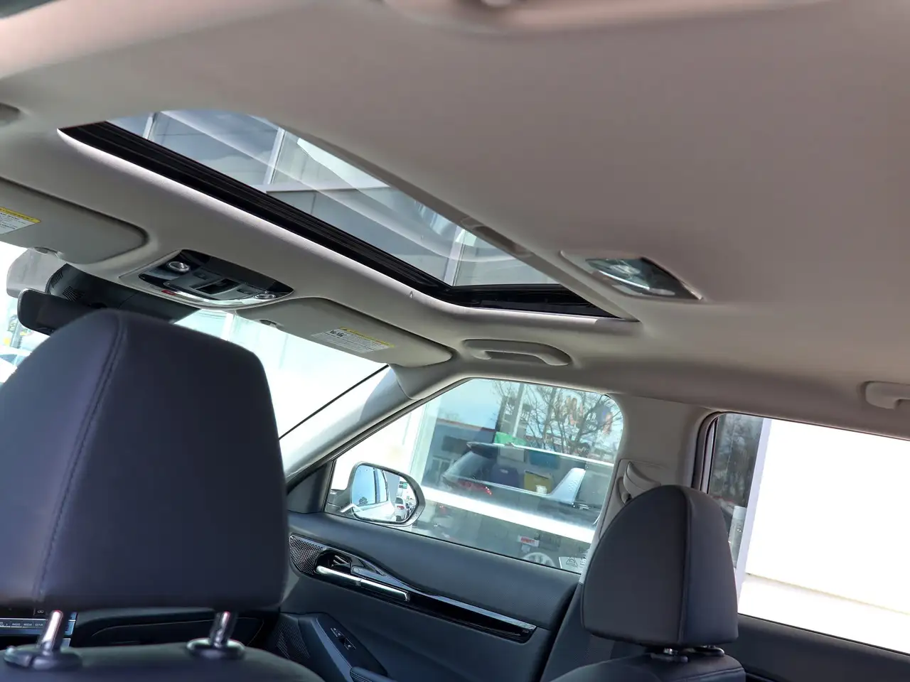 Kia Seltos снимка Kia Seltos