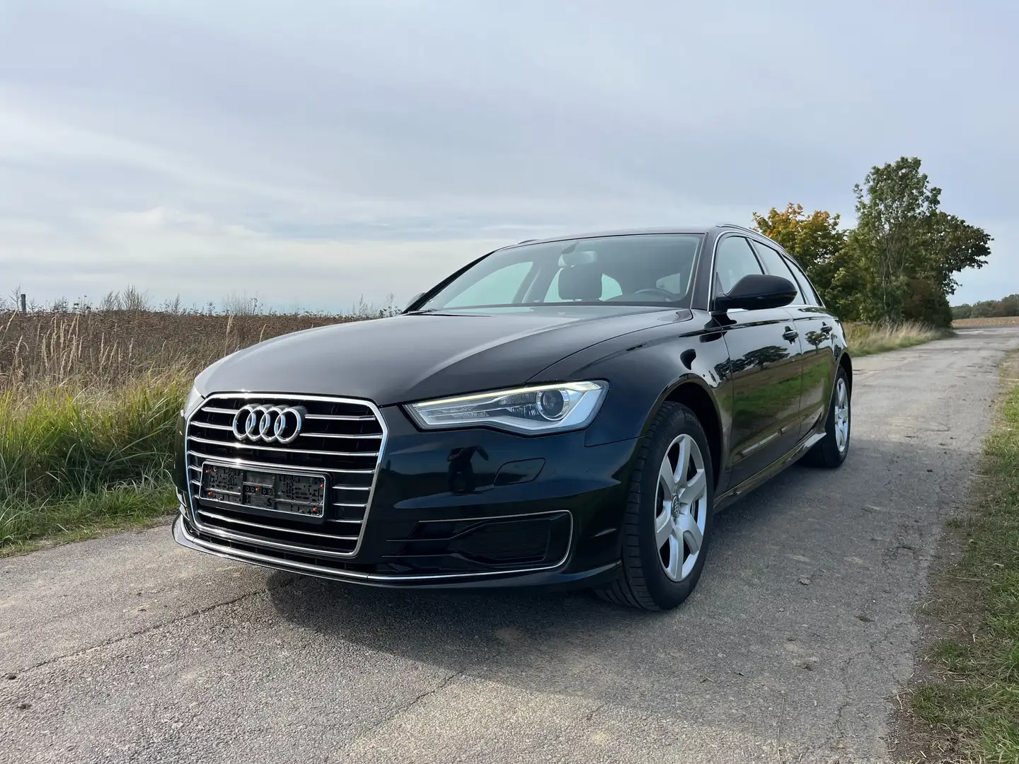 Audi A6 A6 Avant Diesel Avant 2.0 TDI ultra Schwarz - 2