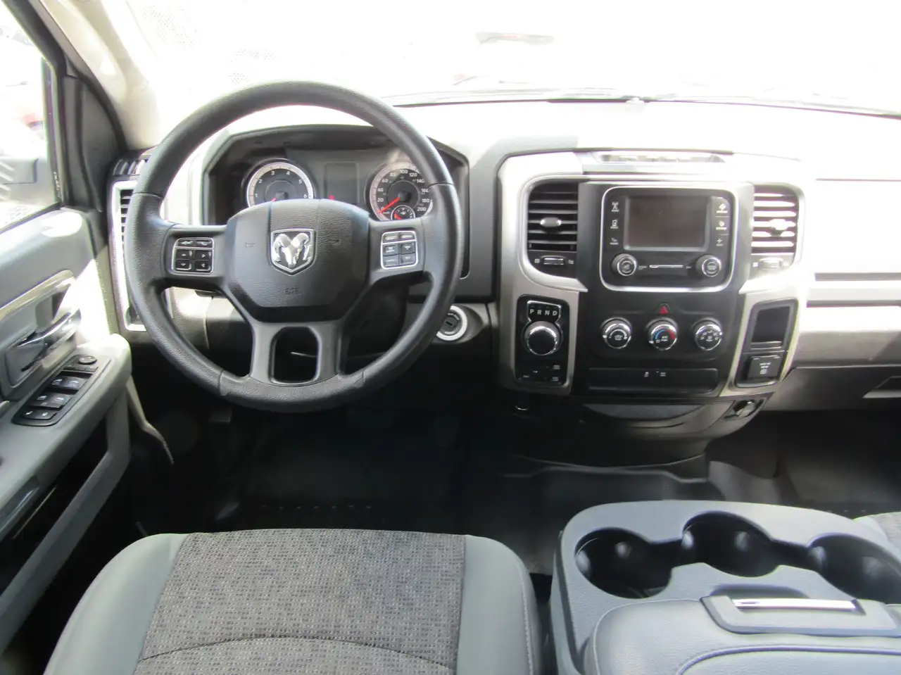 RAM 1500 fotografie RAM 1500