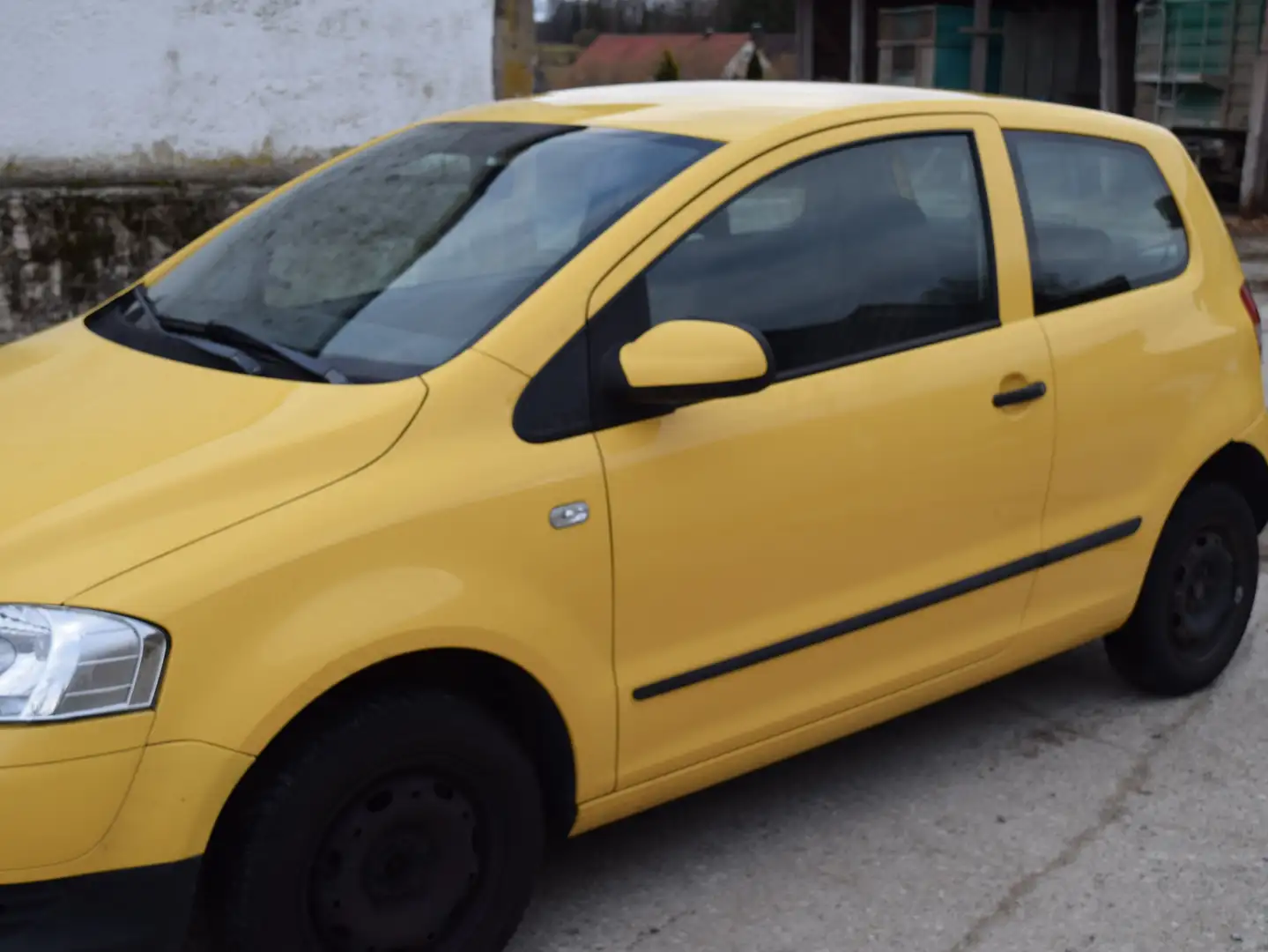 Volkswagen Fox Fox 1.2 Желтый - 2