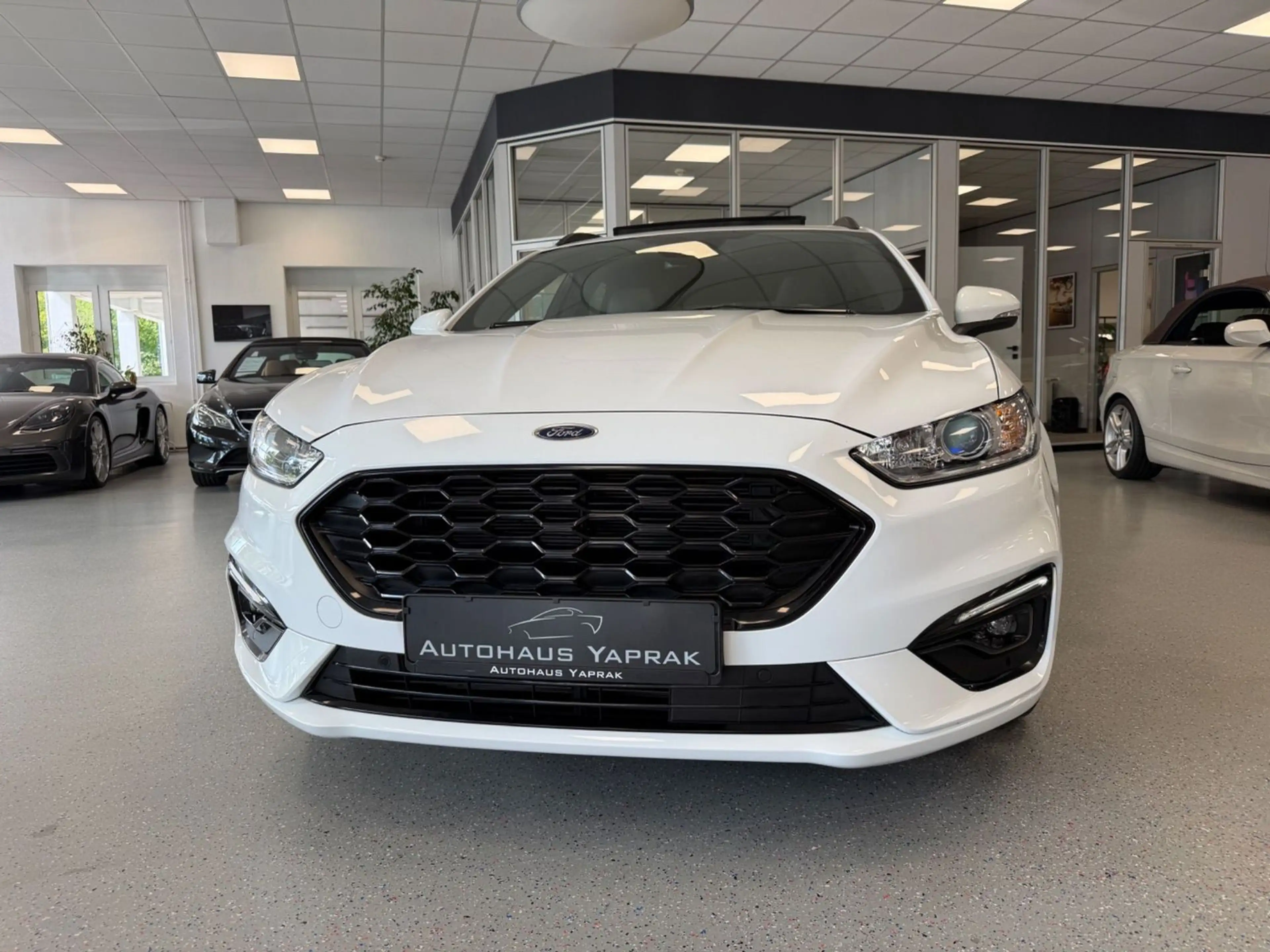 Ford Mondeo 2.0 Hybrid ST-Line|S.heft|Pano|Kam.|AHK — photo 6