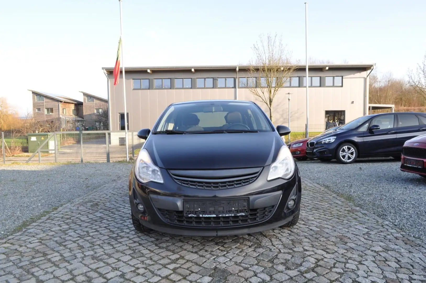 Opel Corsa D Satellite 1.2 /KLIMA Schwarz - 2