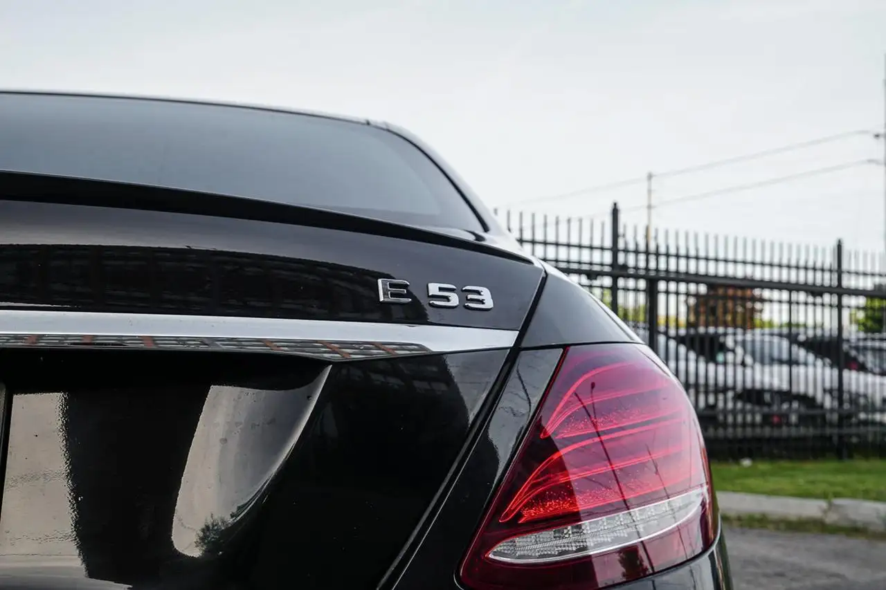 Mercedes-Benz E-Class fotografie Mercedes-Benz E-Class